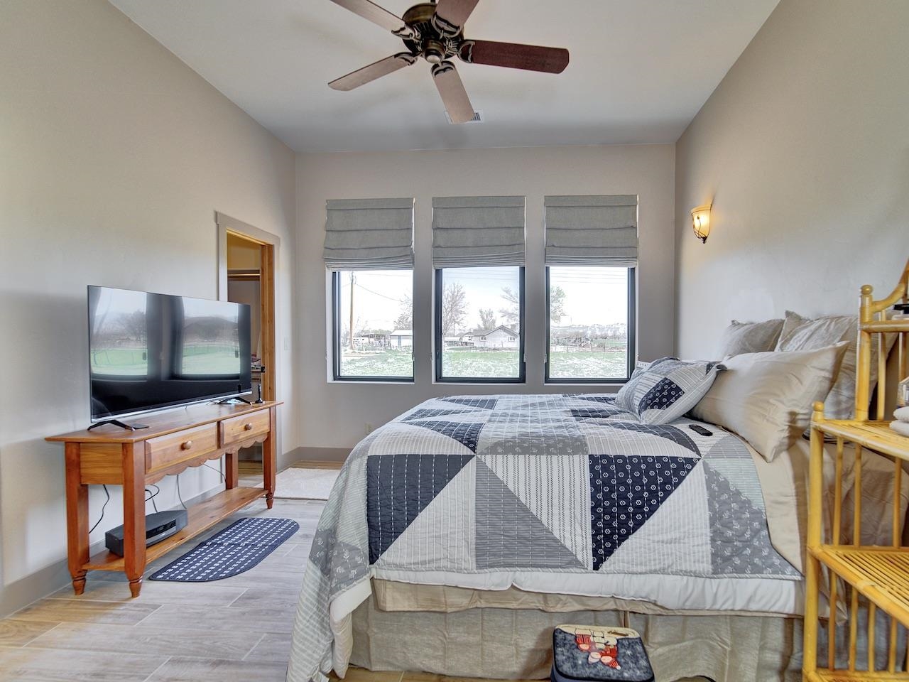 2019 I Road Property Photo 16
