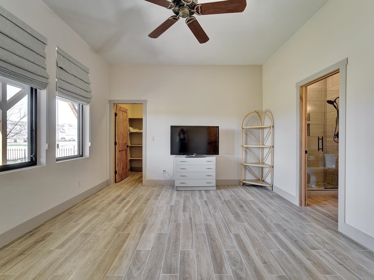 2019 I Road Property Photo 20