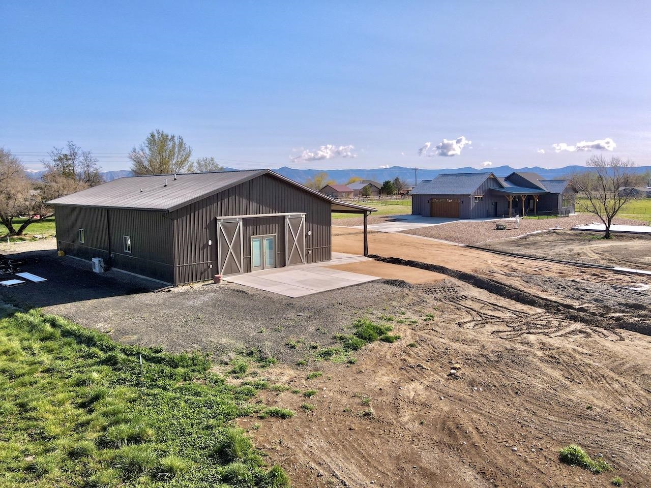 2019 I Road Property Photo 33