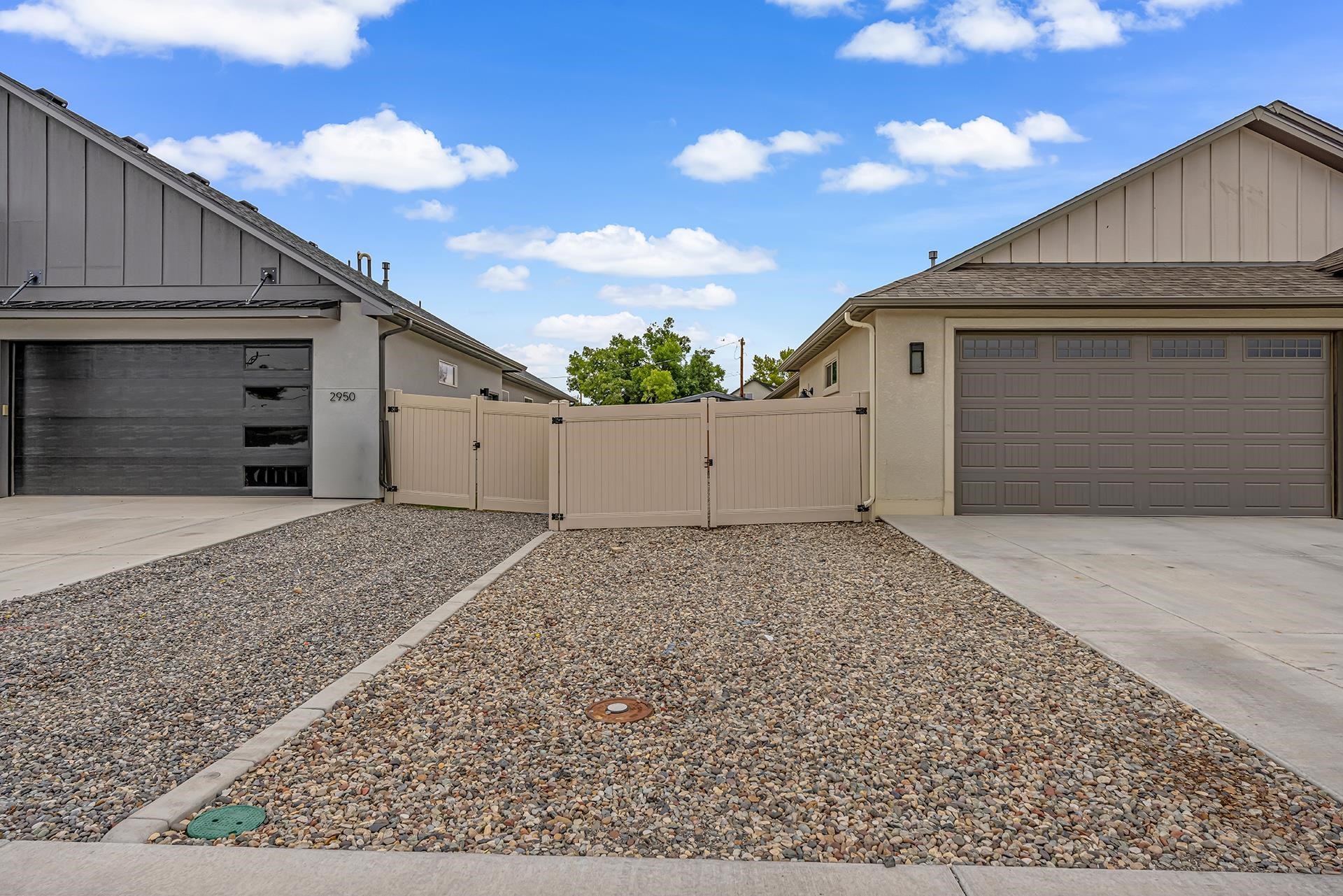 2952 Heron Drive Property Photo 4