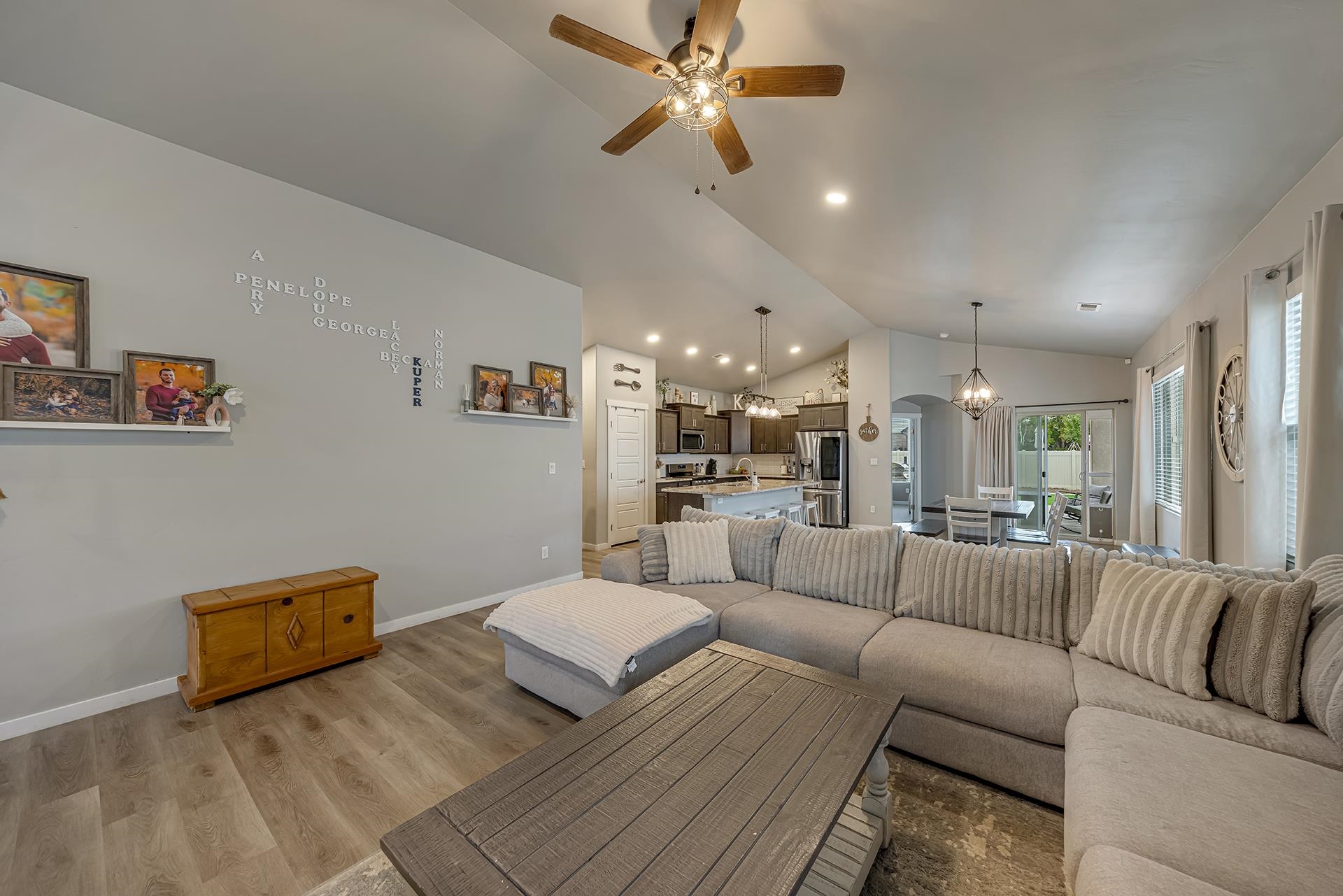2952 Heron Drive Property Photo 13