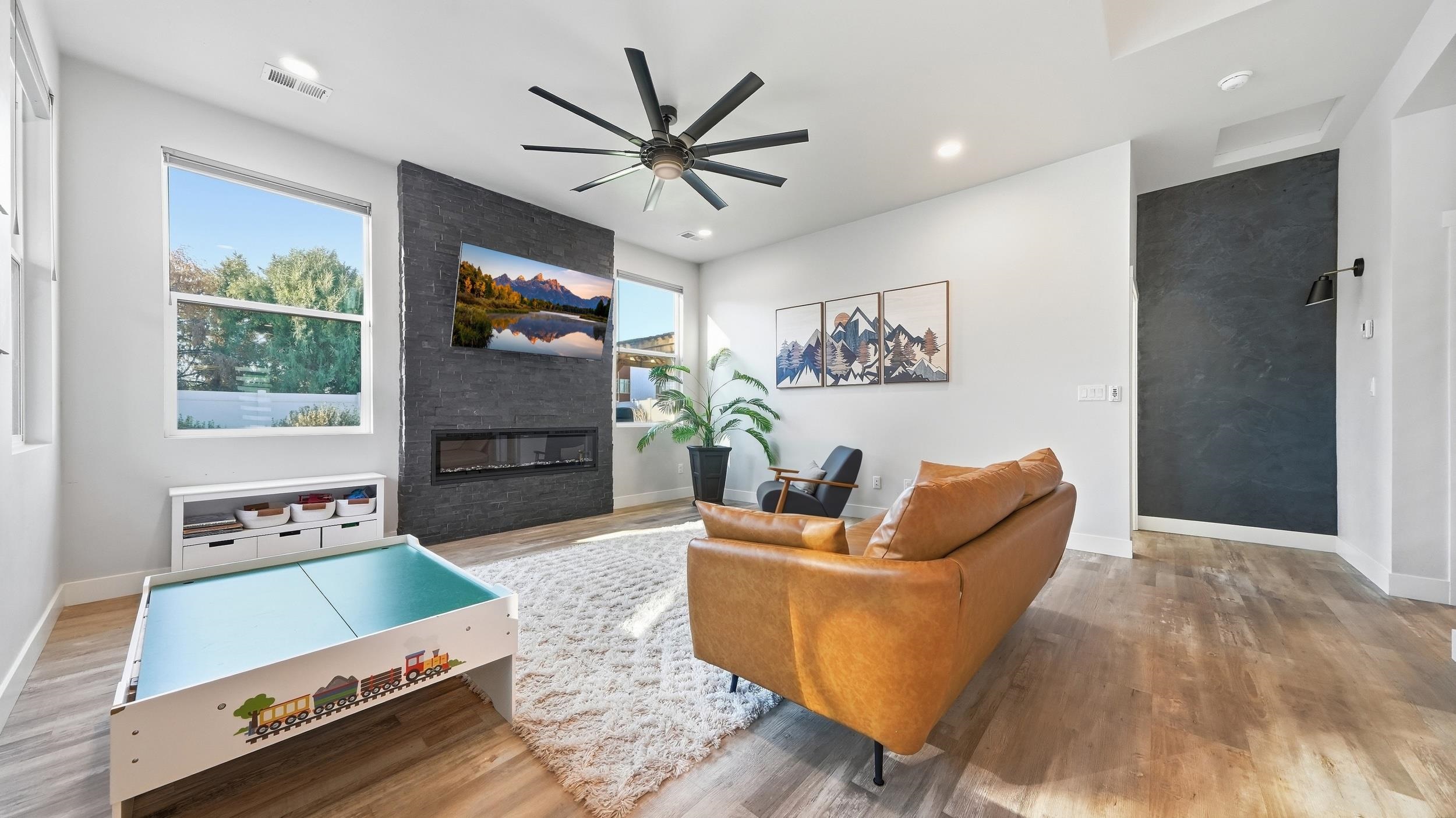 2457 Garden Road Property Photo 2