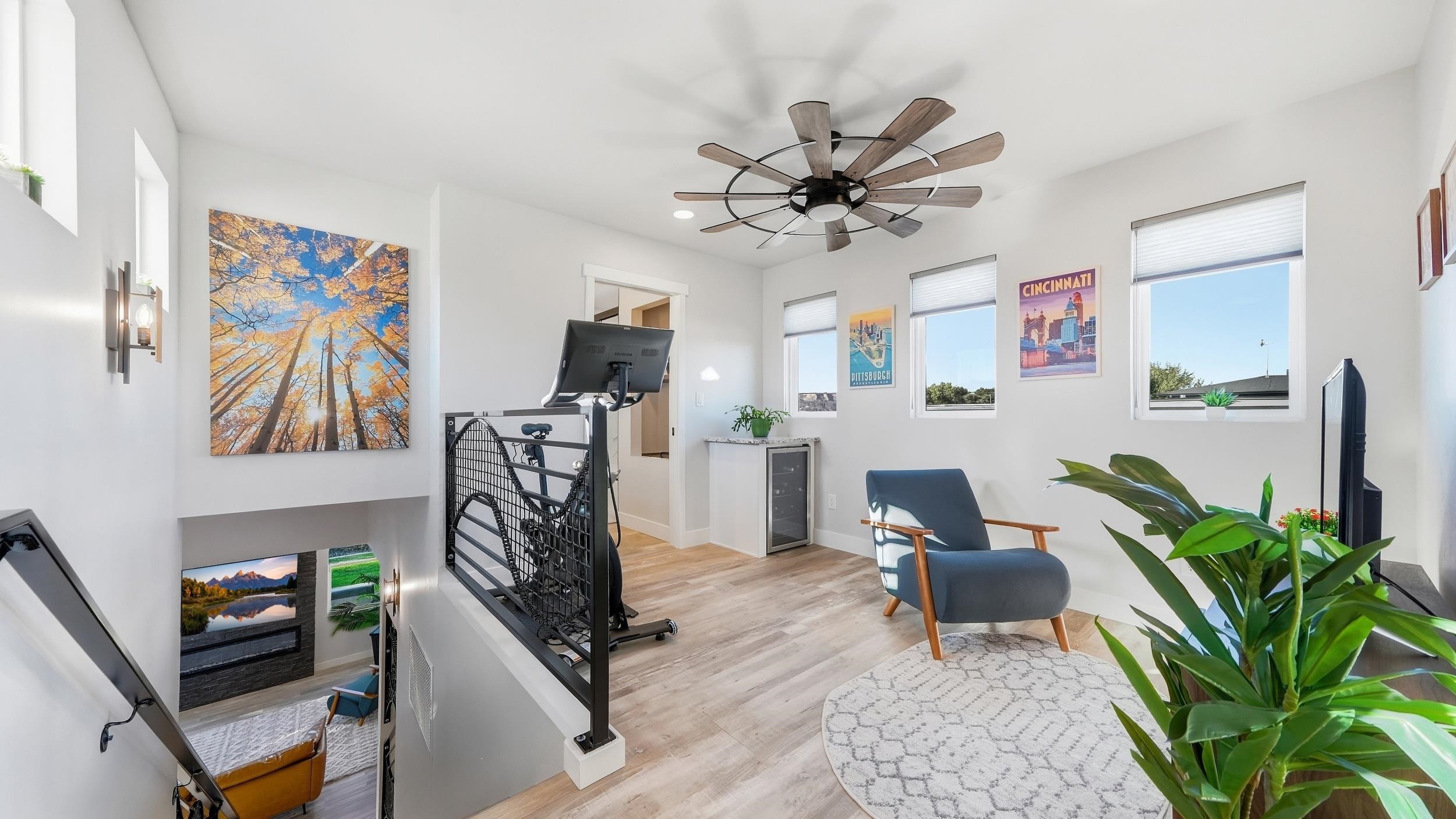 2457 Garden Road Property Photo 21