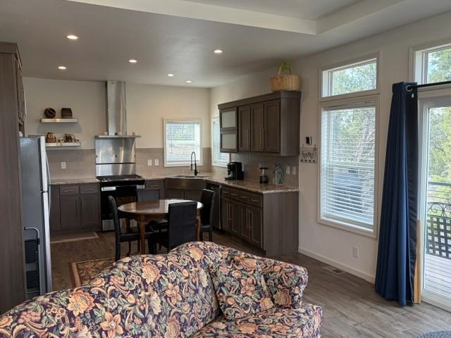 254 Waterview Cove Property Photo 7