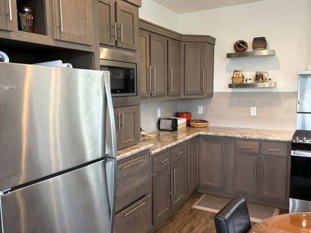 254 Waterview Cove Property Photo 10
