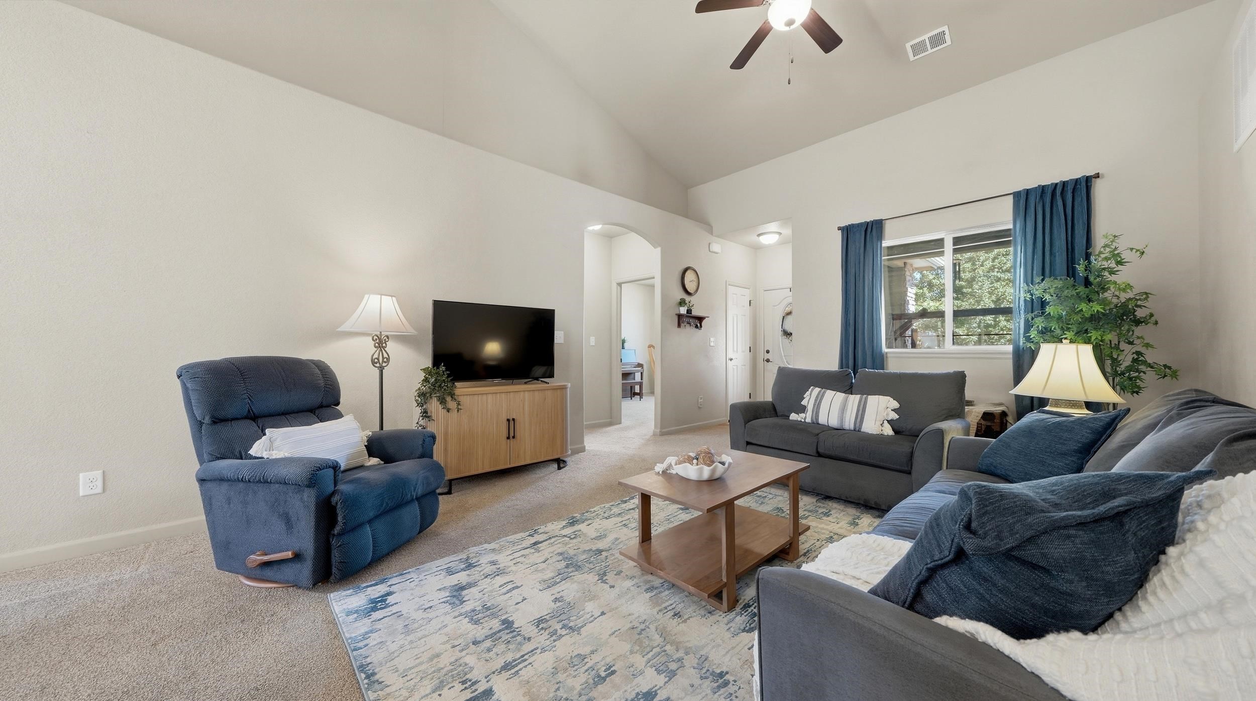 667 Tabor Avenue Property Photo 3