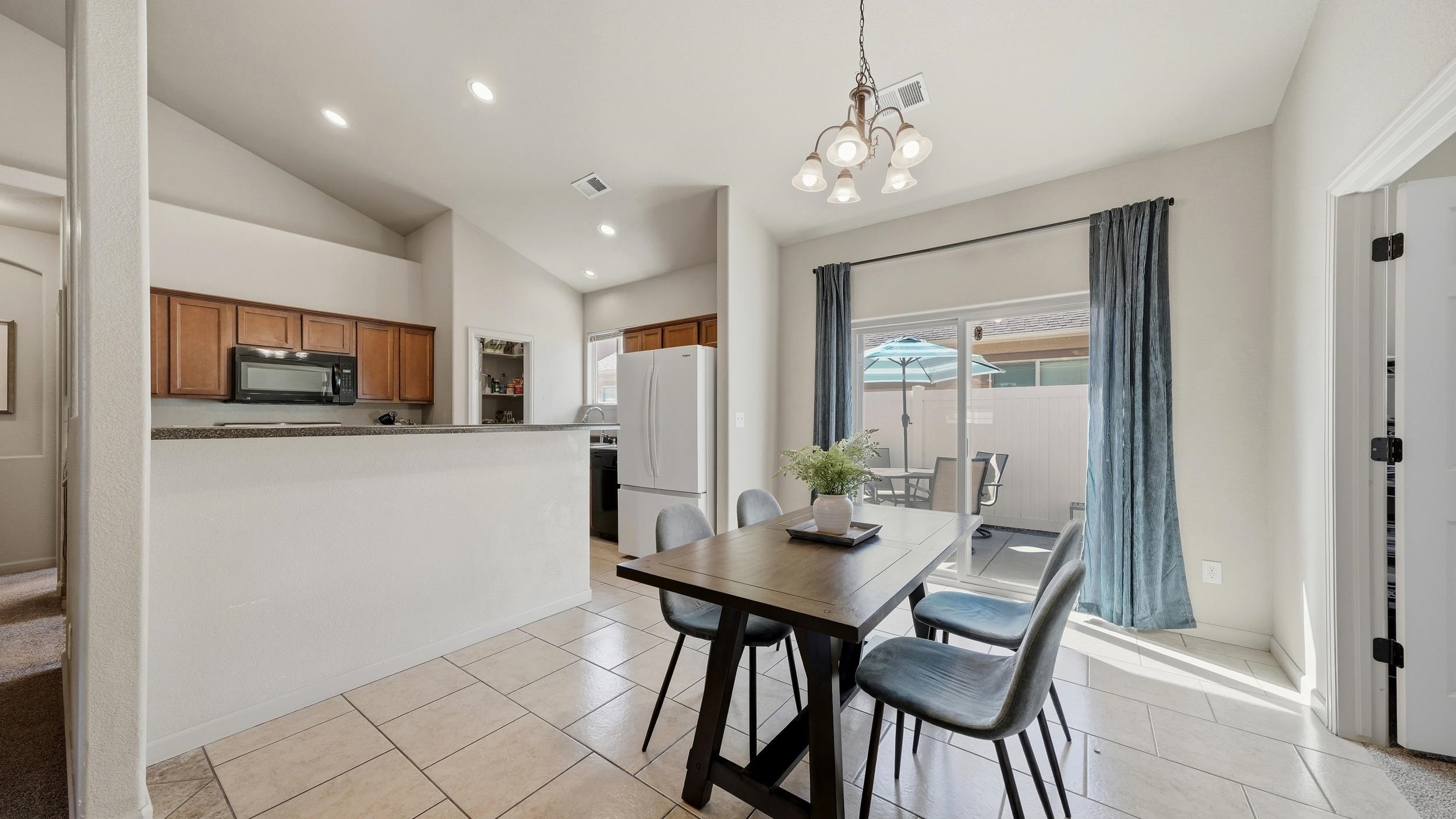 667 Tabor Avenue Property Photo 12