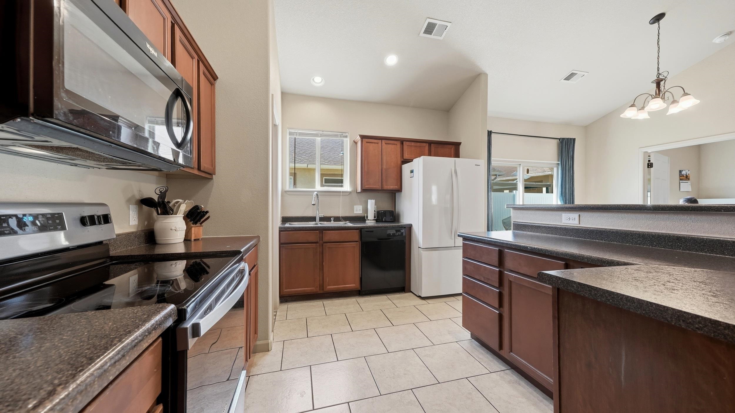 667 Tabor Avenue Property Photo 13