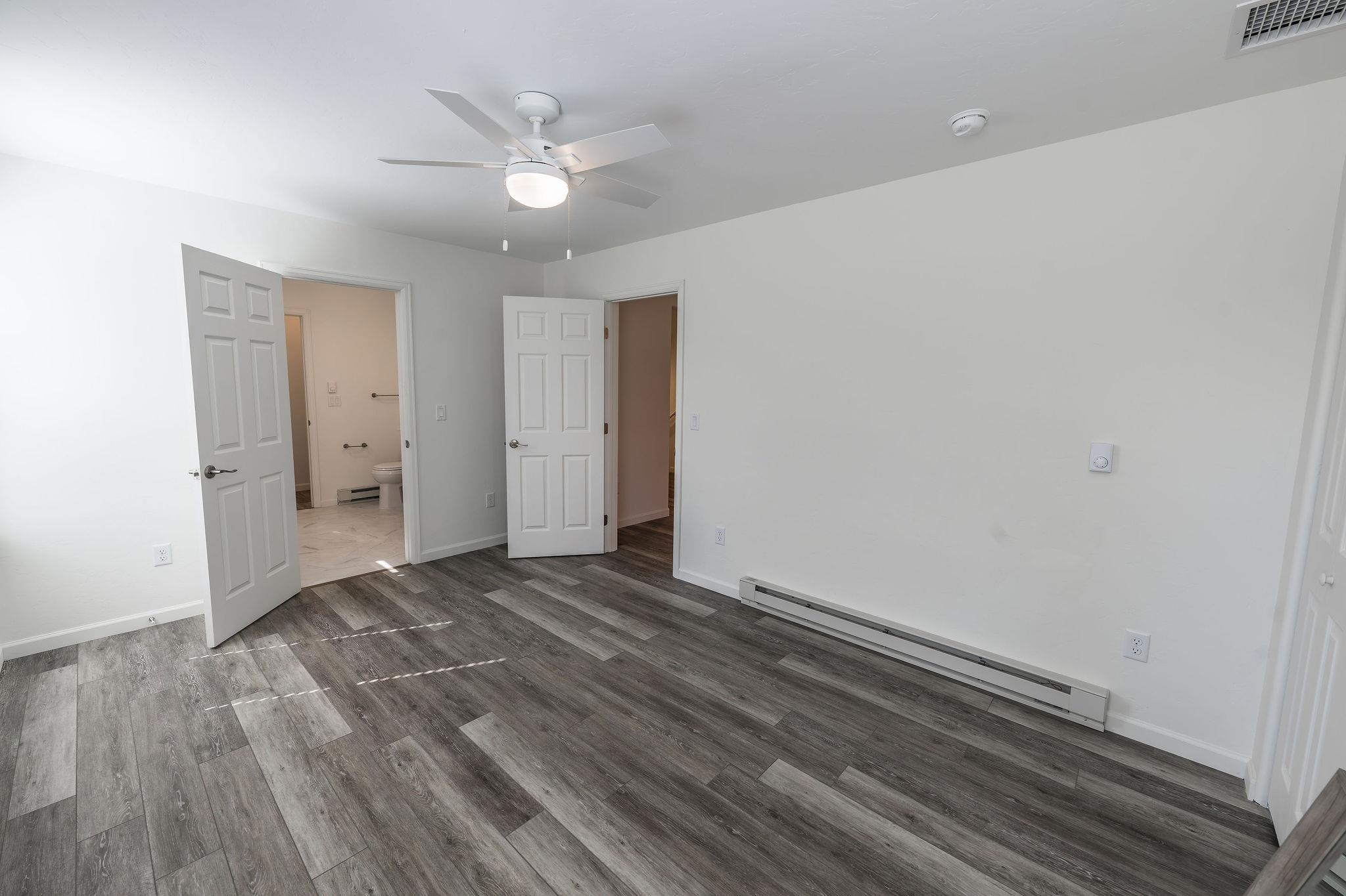 1137 Gunnison Avenue Property Photo 7