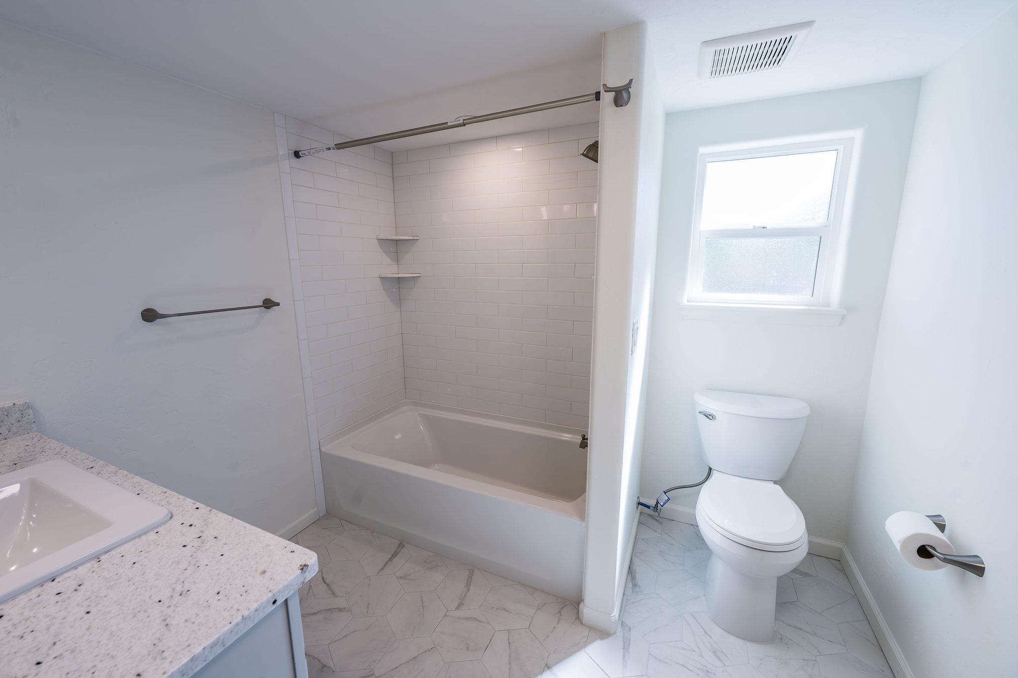 1137 Gunnison Avenue Property Photo 14