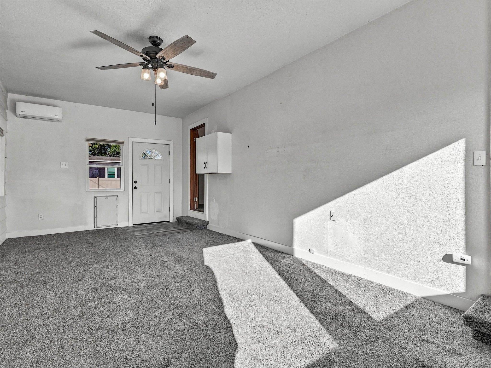 605 Holland Street Property Photo 18
