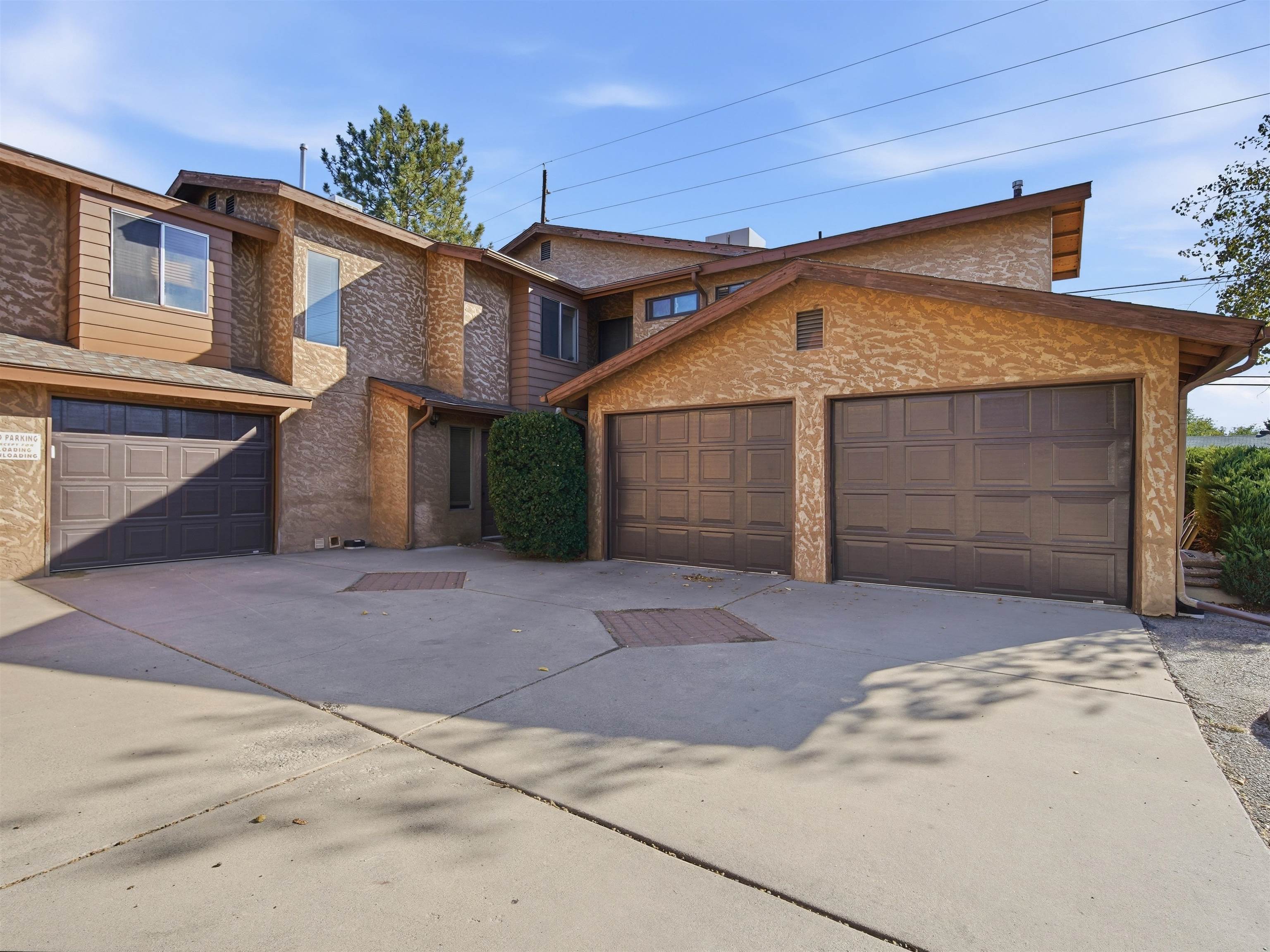 517 28 1/2 Road Property Photo 1