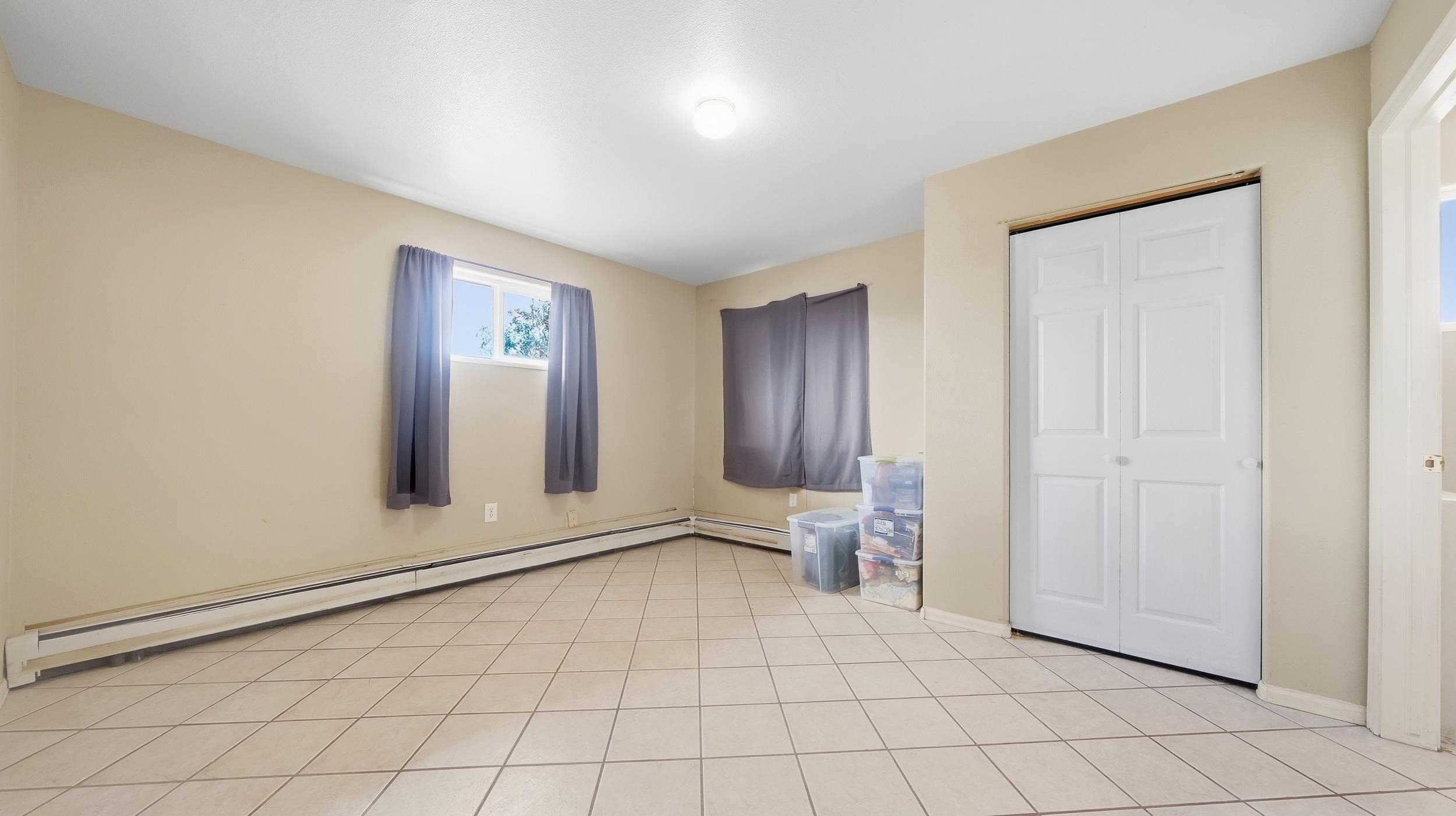 2208 Mudgett Street Property Photo 31