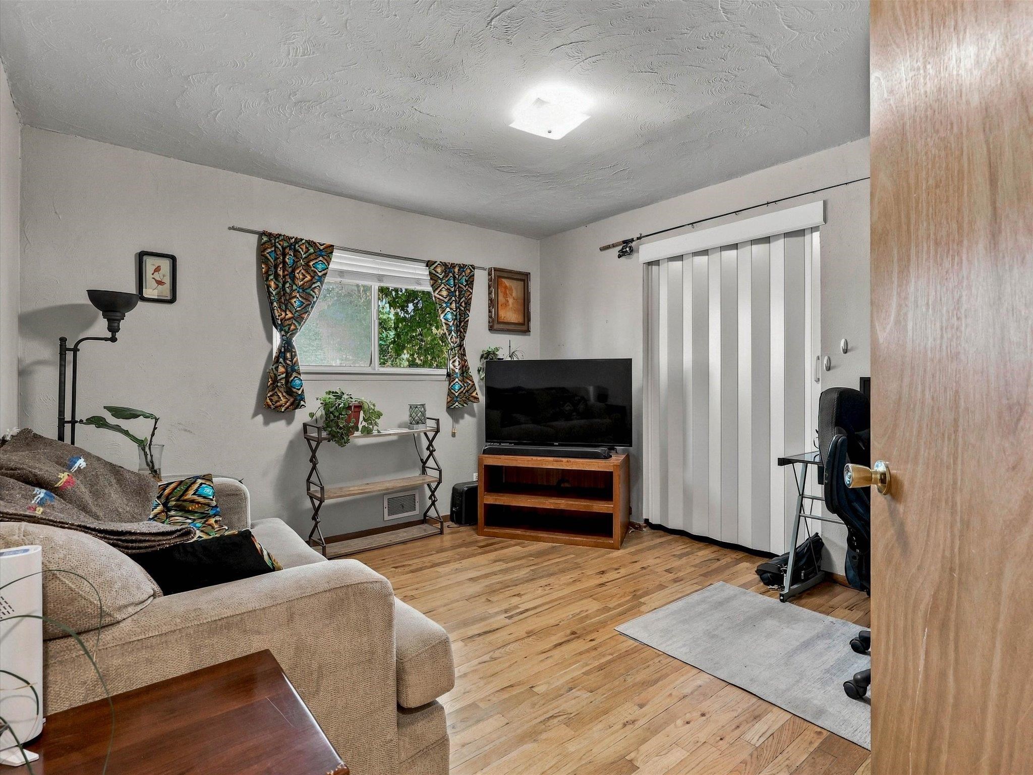 251 Village Lane Property Photo 22