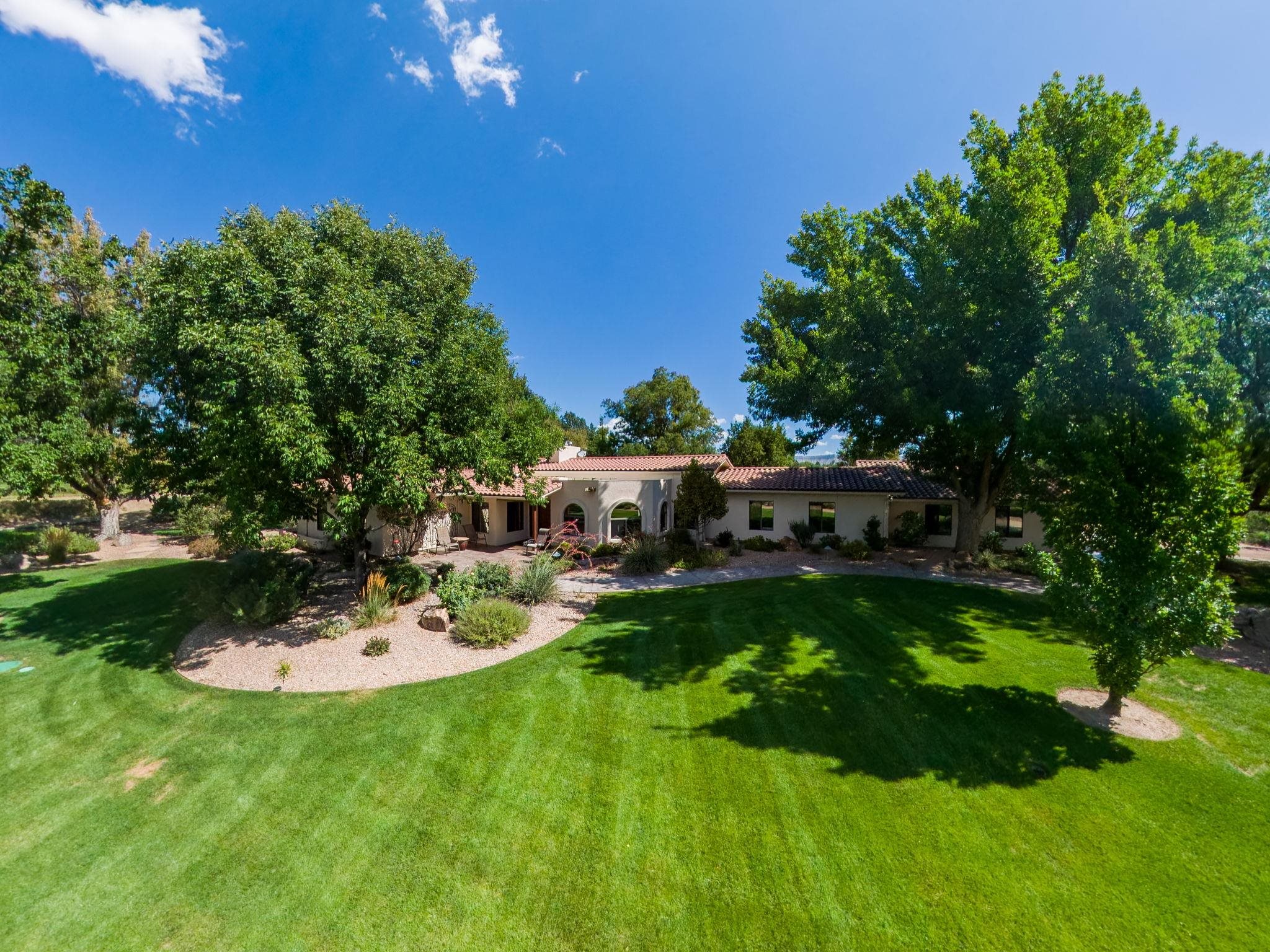 852 24 1/2 Road Property Photo 3