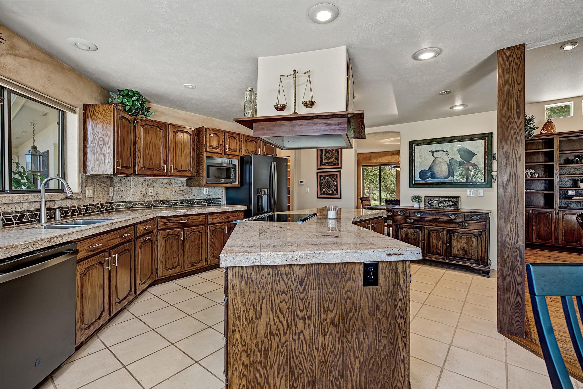 852 24 1/2 Road Property Photo 10