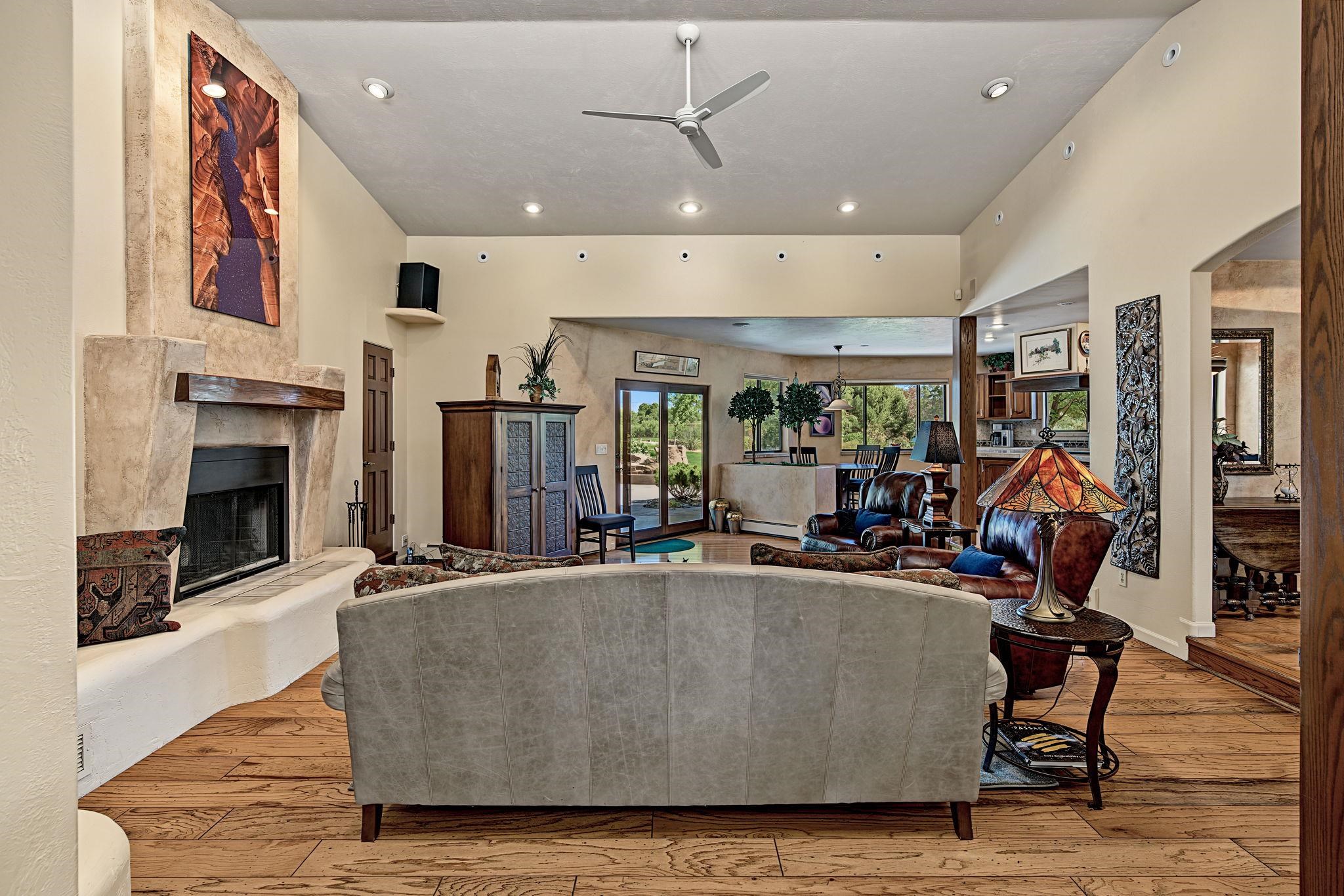 852 24 1/2 Road Property Photo 15