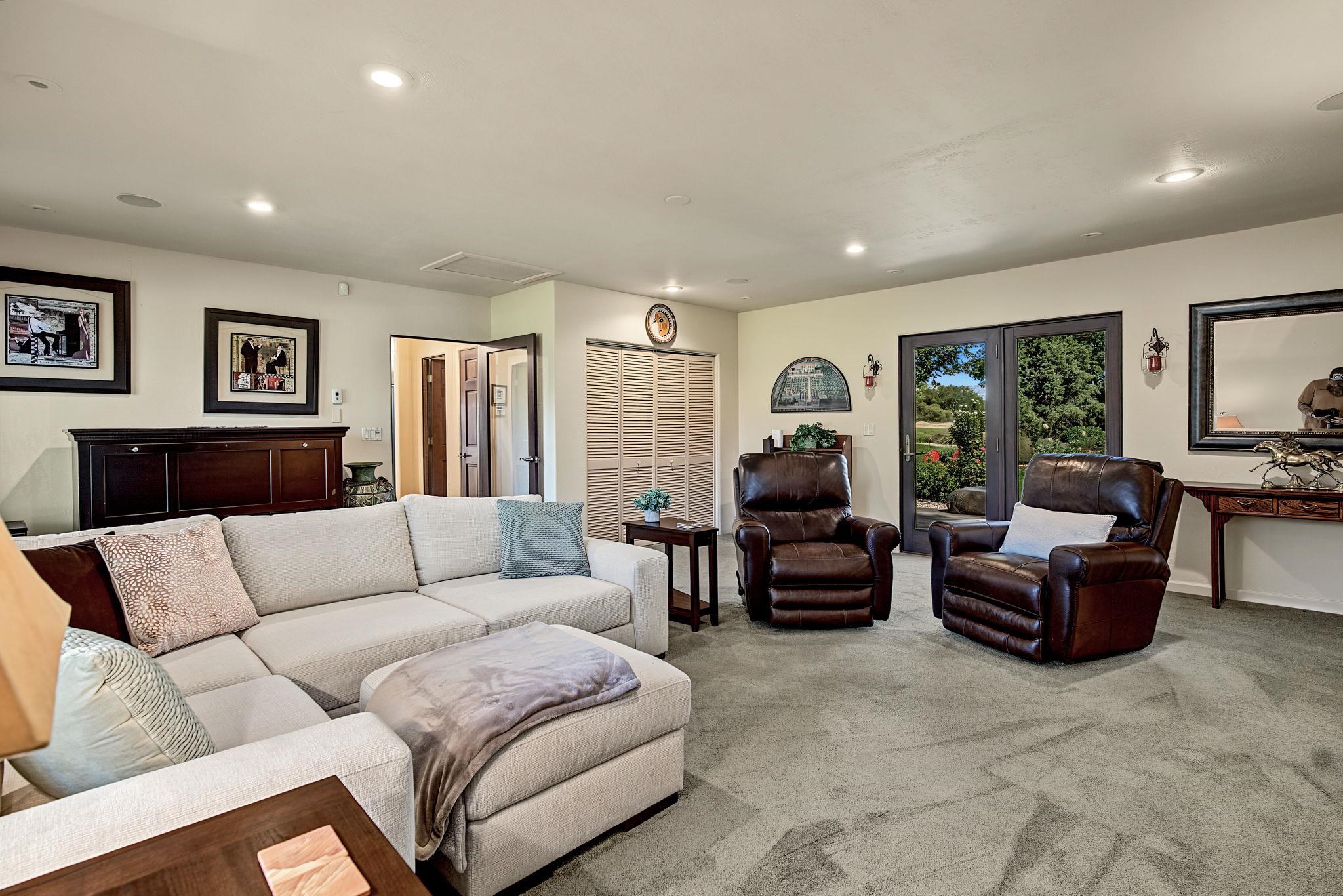 852 24 1/2 Road Property Photo 18