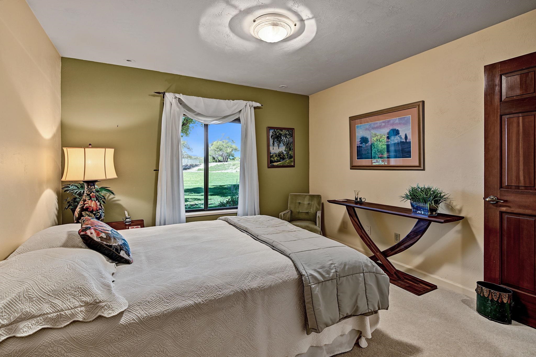 852 24 1/2 Road Property Photo 26