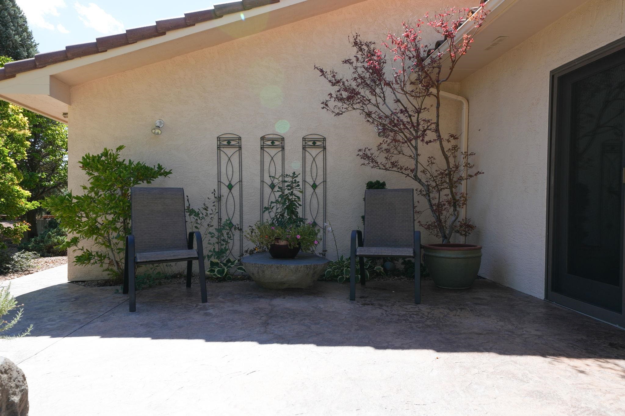 852 24 1/2 Road Property Photo 32