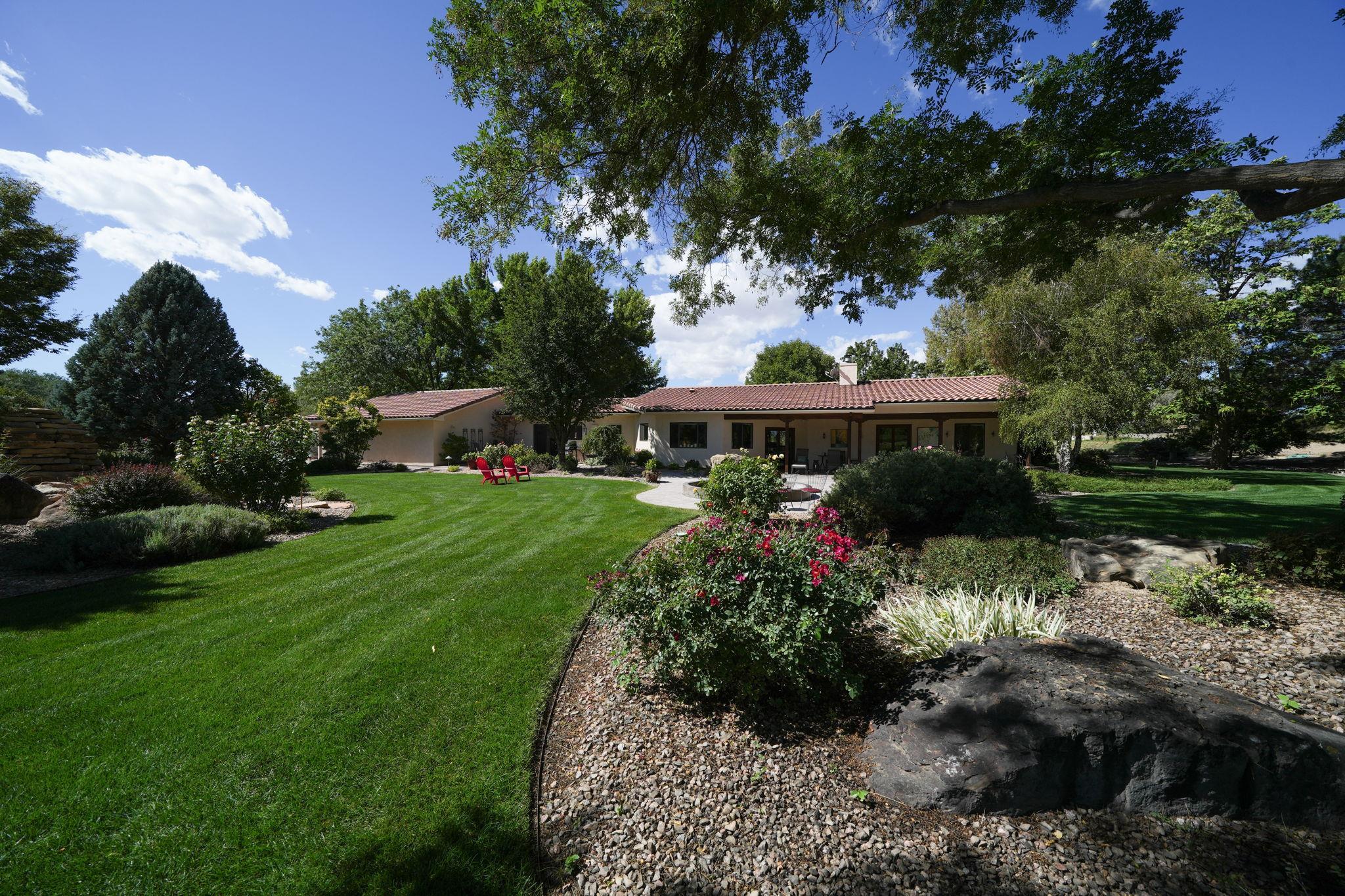 852 24 1/2 Road Property Photo 33