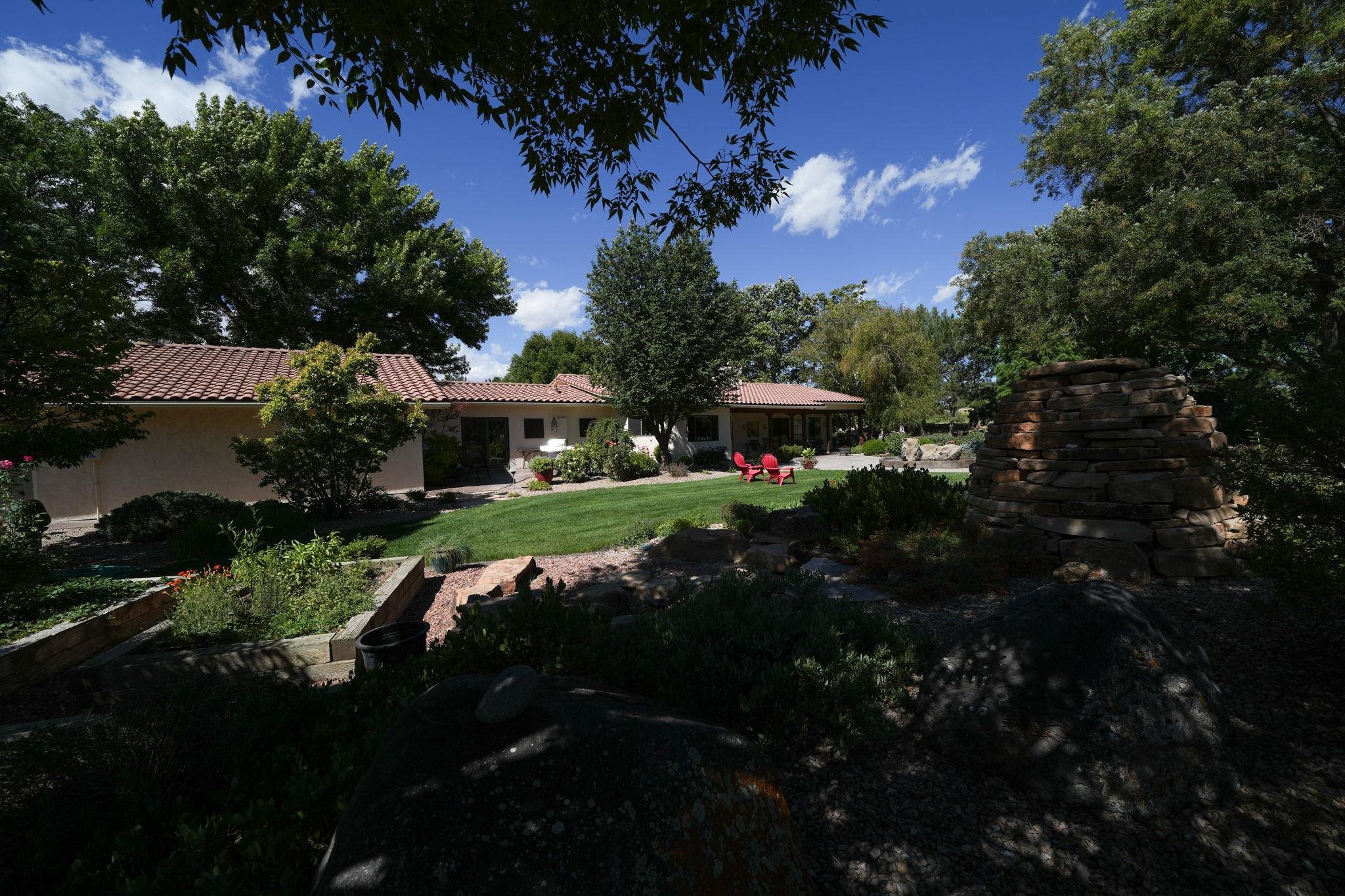 852 24 1/2 Road Property Photo 36