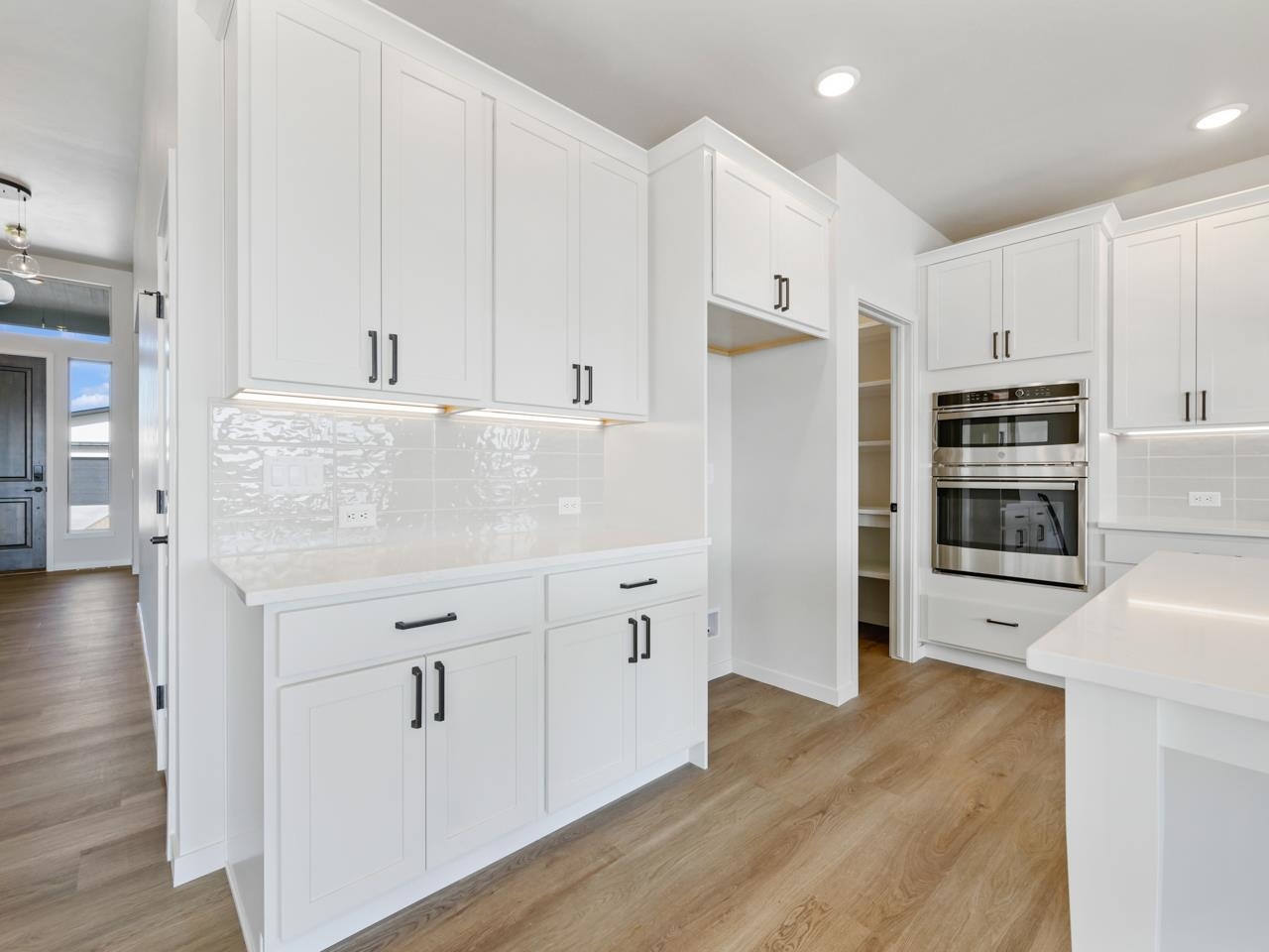2298 Culebra Peak Court Property Photo 12