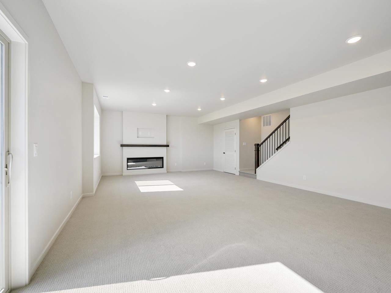 2298 Culebra Peak Court Property Photo 26