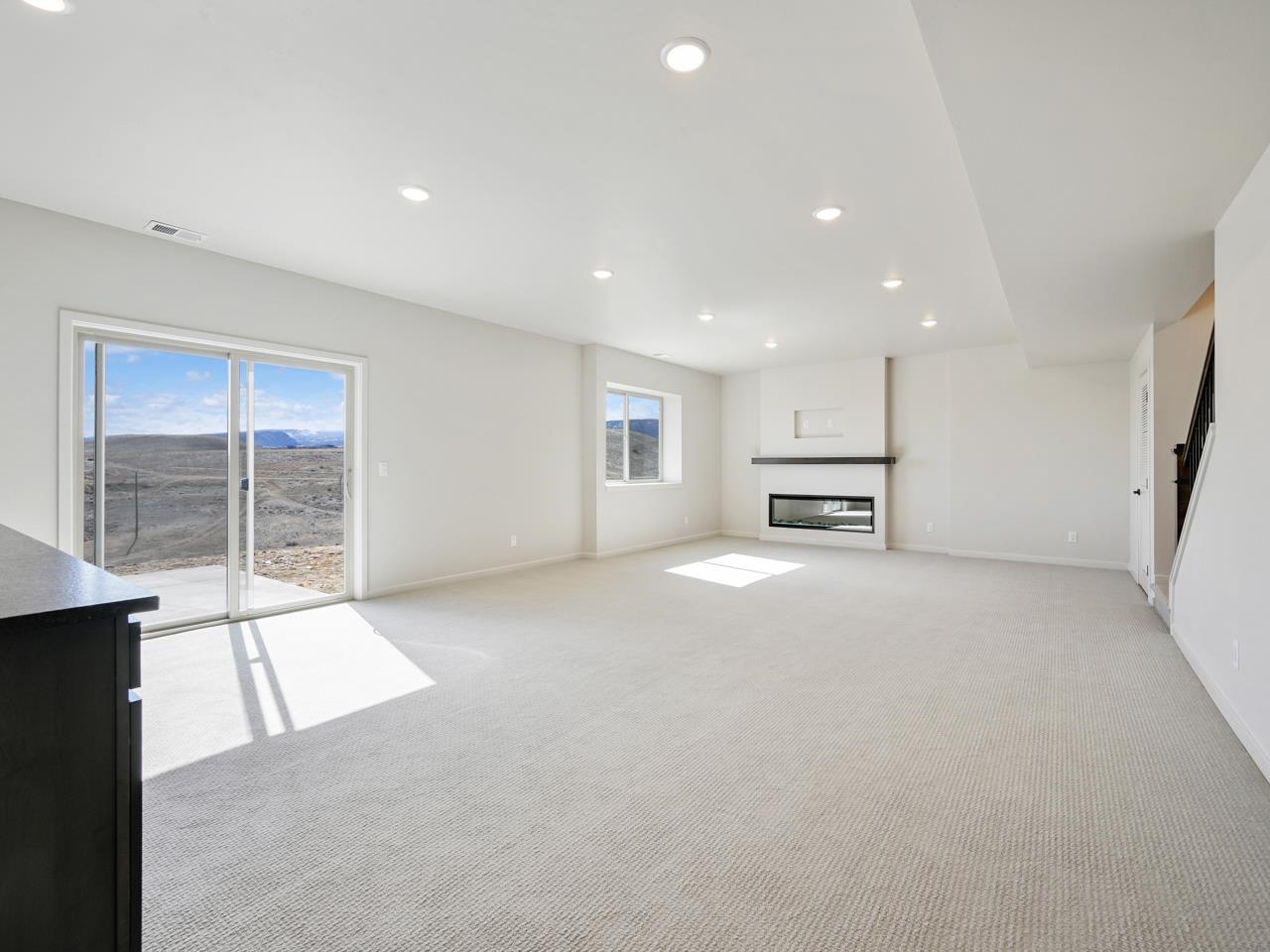 2298 Culebra Peak Court Property Photo 27