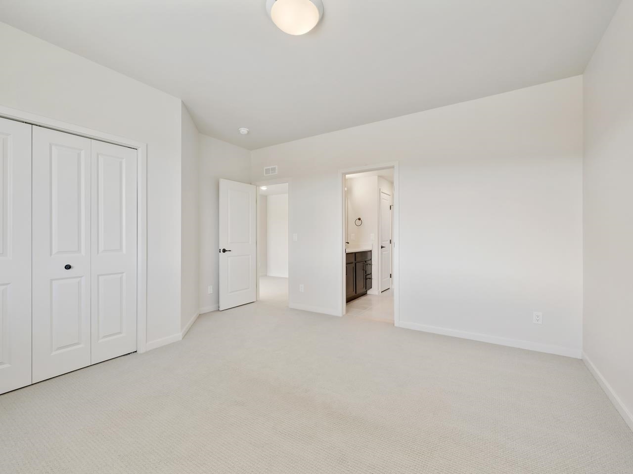 2298 Culebra Peak Court Property Photo 29
