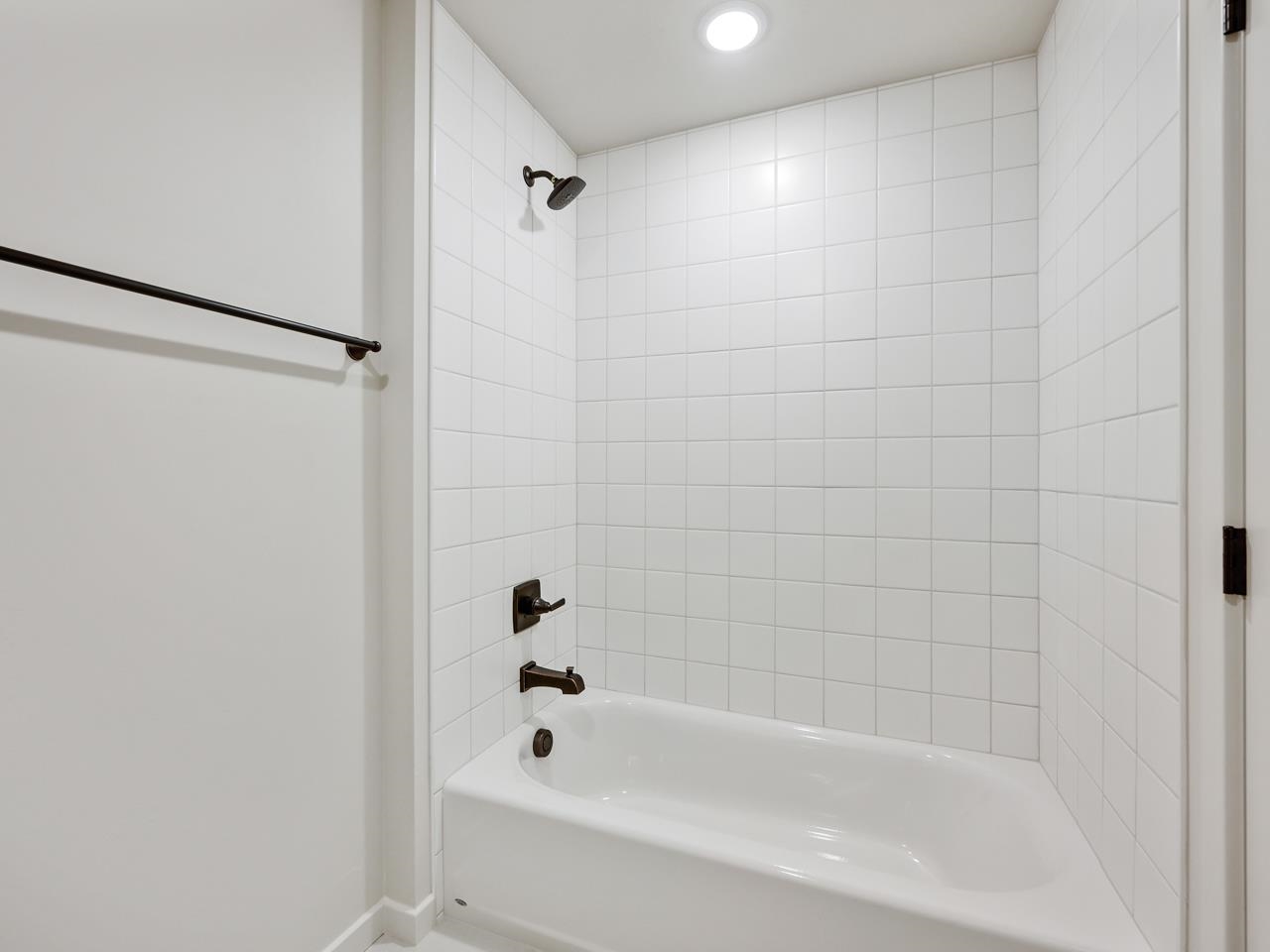 2298 Culebra Peak Court Property Photo 31