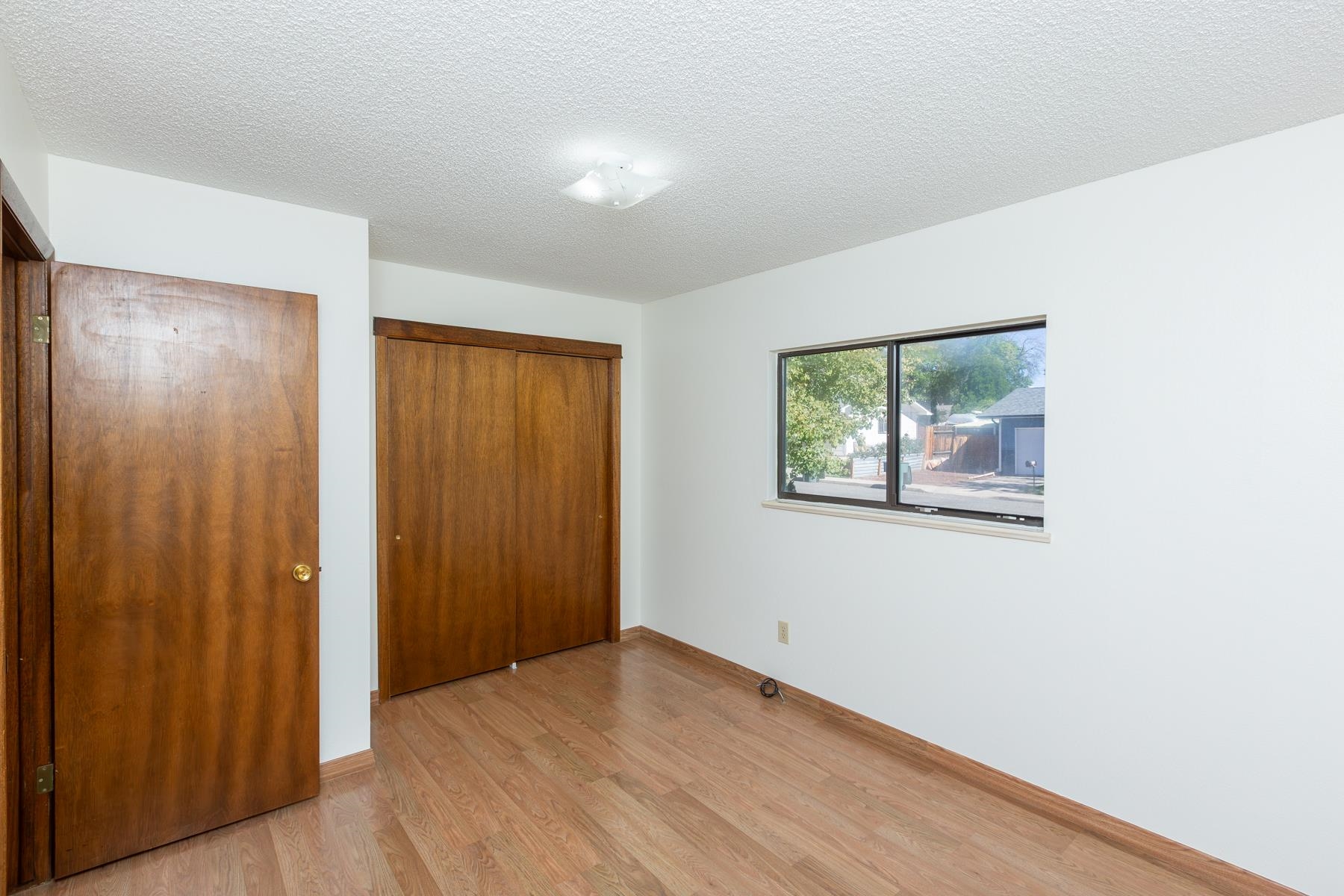 2221 N 17th Circle Property Photo 18