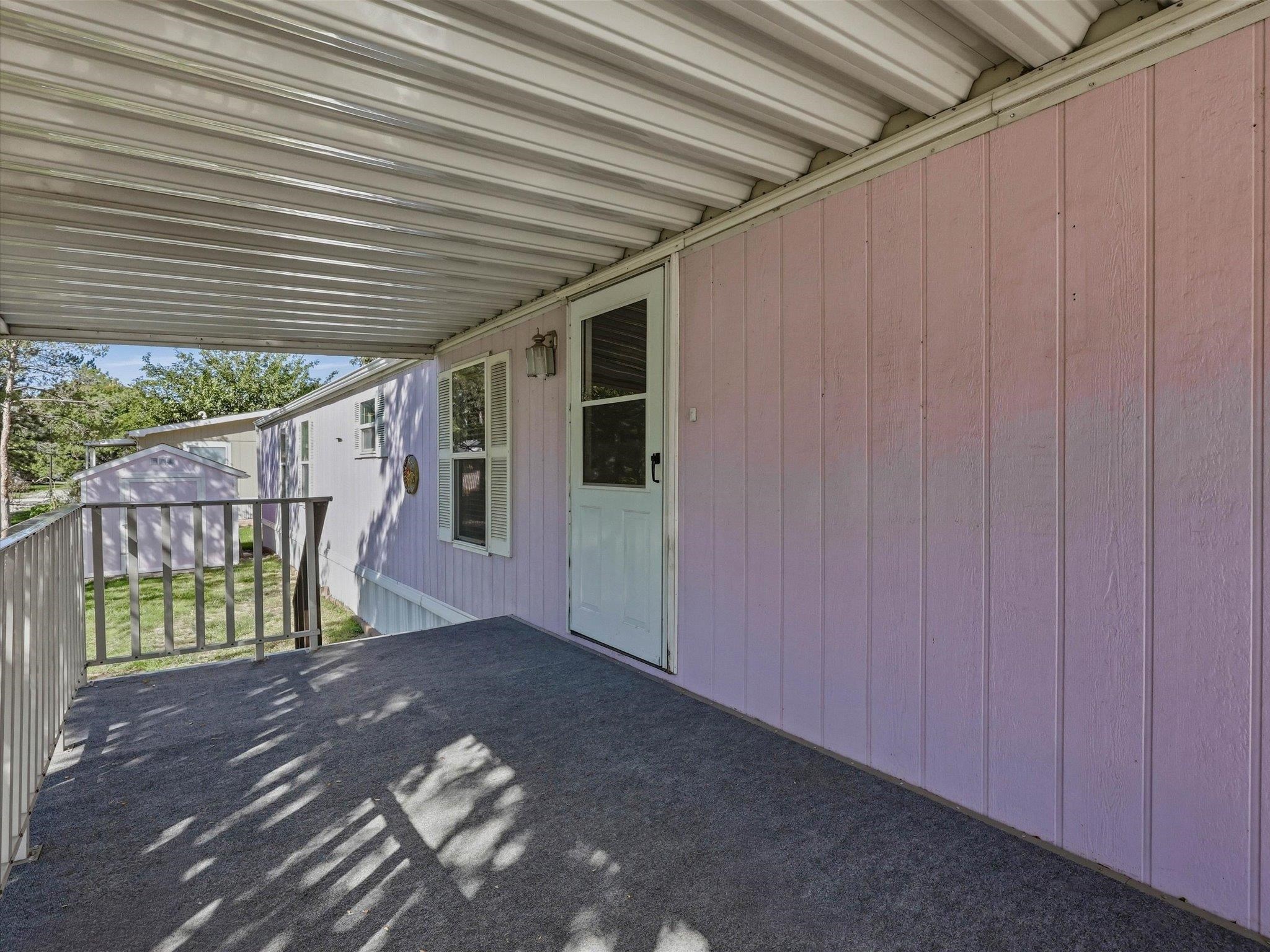 435 32 Road Property Photo 4