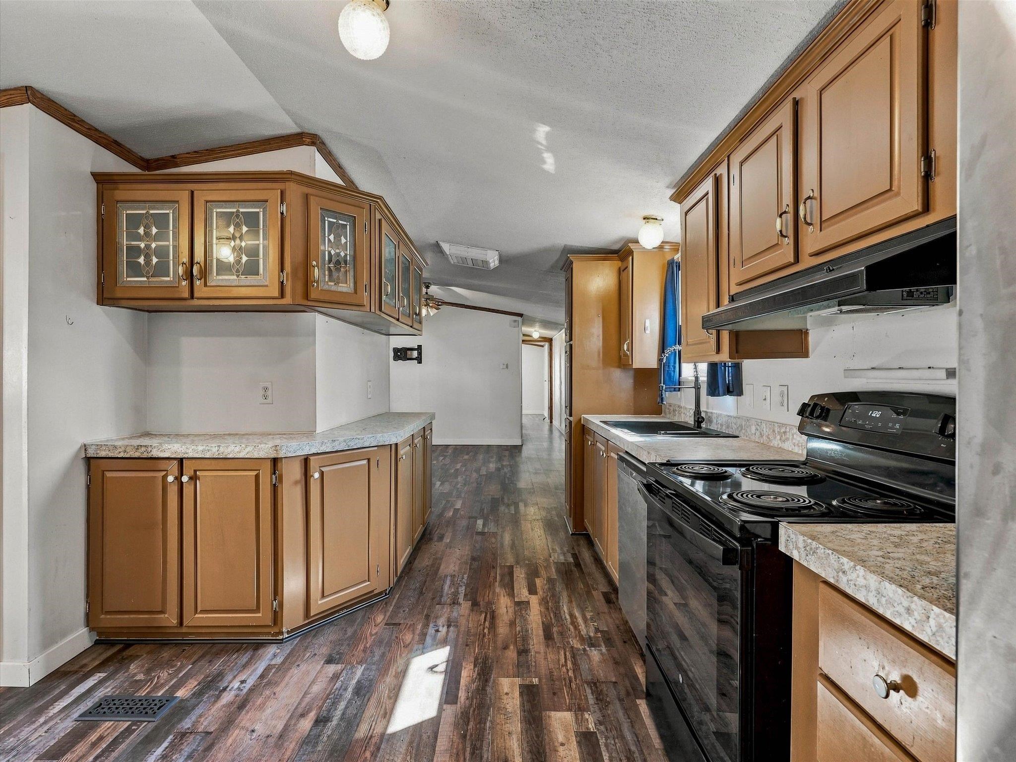 435 32 Road Property Photo 10