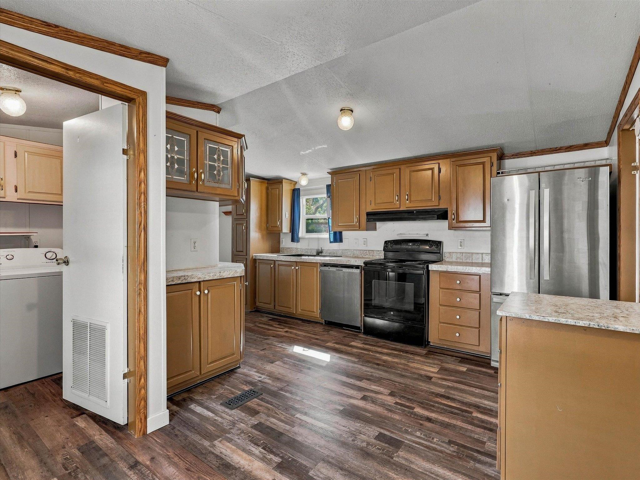 435 32 Road Property Photo 12