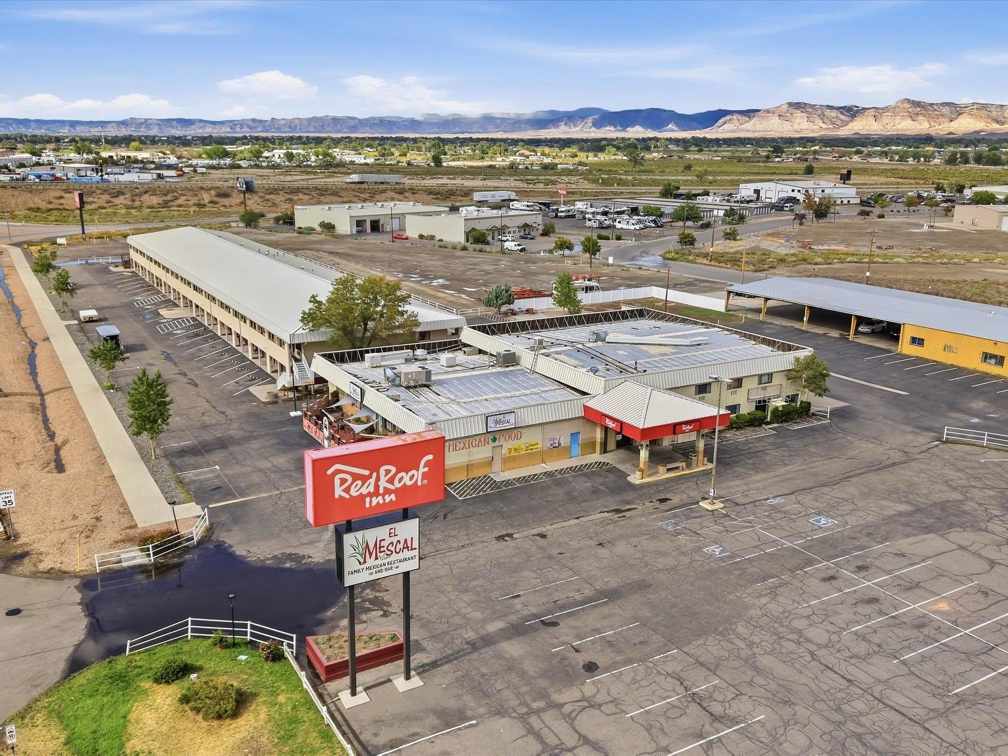 2210 Highway 6&50 Property Photo 3