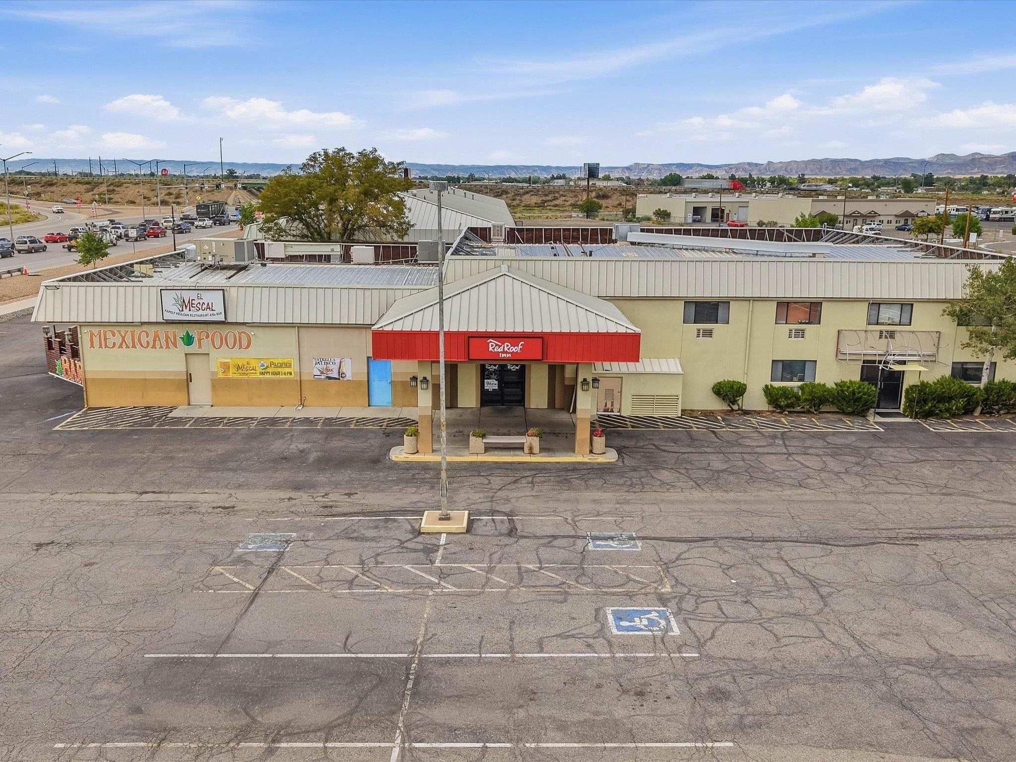 2210 Highway 6&50 Property Photo 5