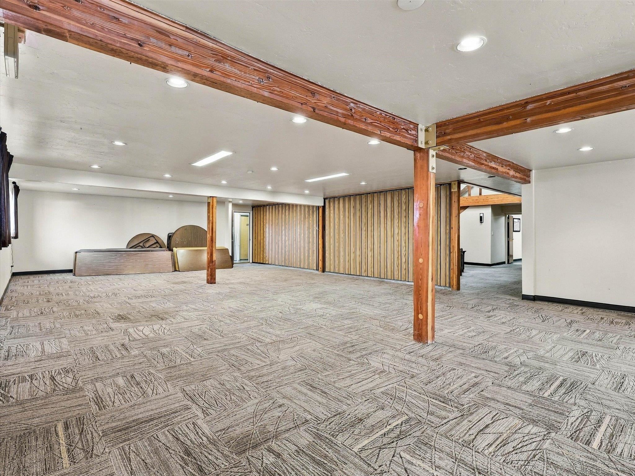 2210 Highway 6&50 Property Photo 15