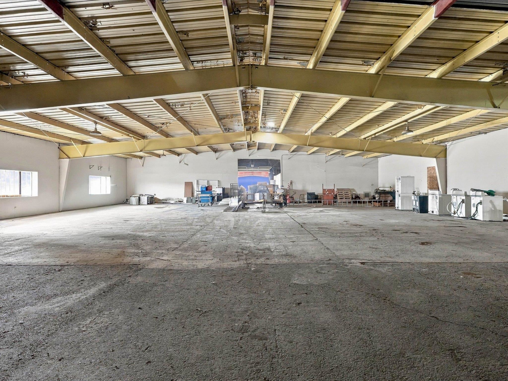 2210 Highway 6&50 Property Photo 39
