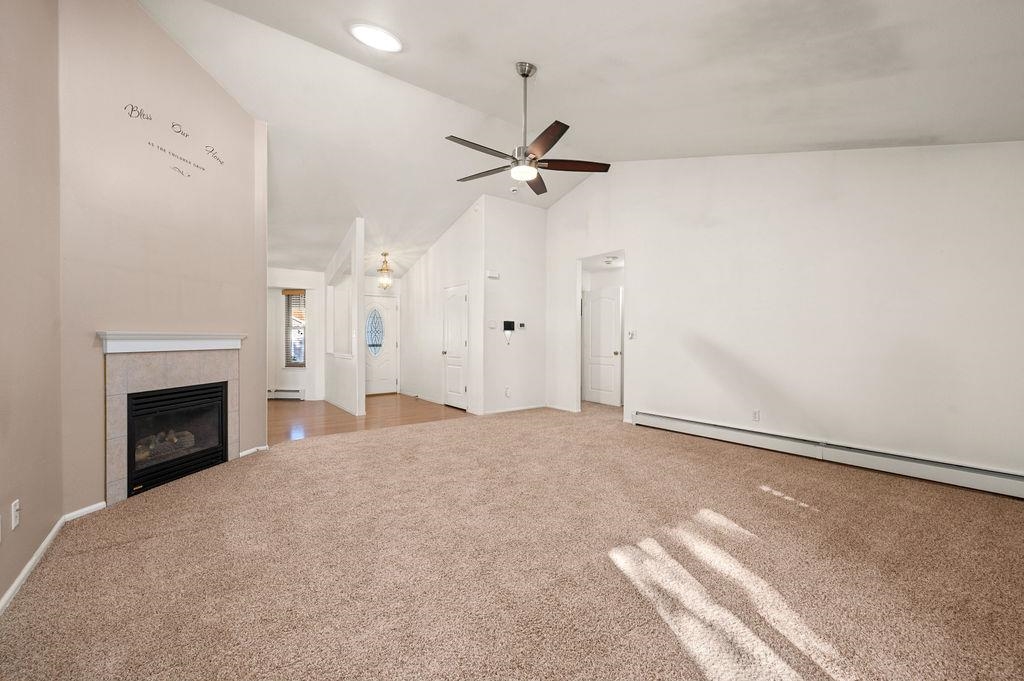 626 1/2 Maurine Lane Property Photo 12