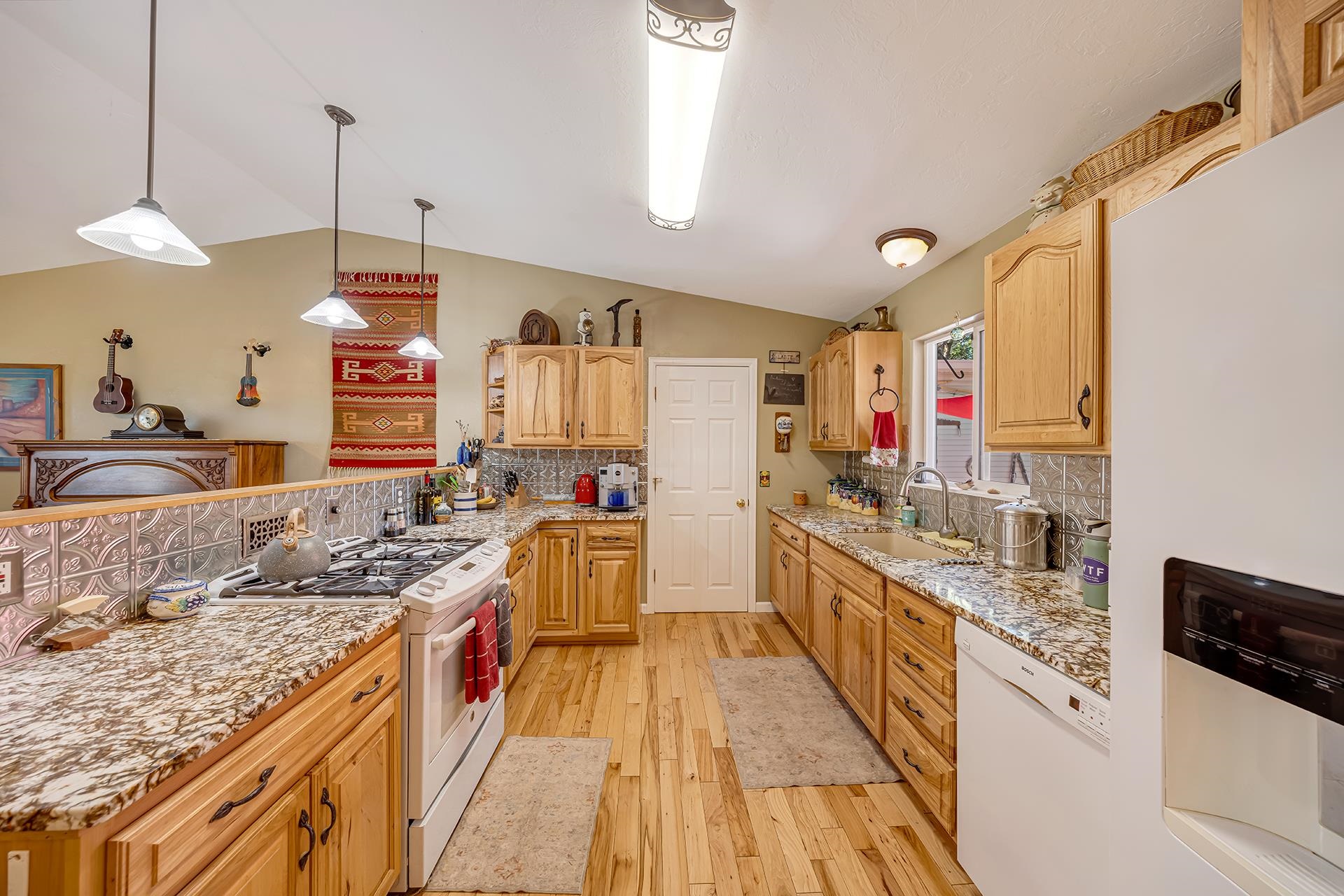 571 Meadowlark Lane Property Photo 7