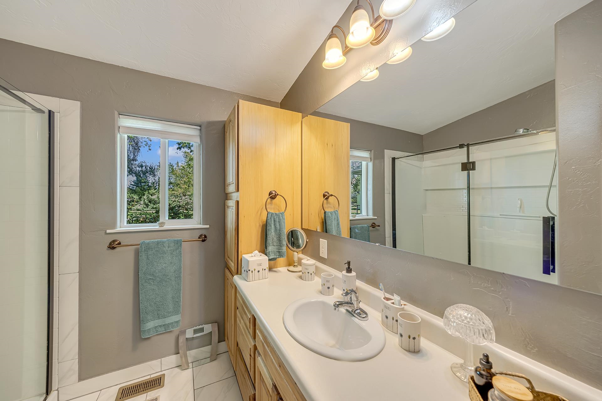 571 Meadowlark Lane Property Photo 20