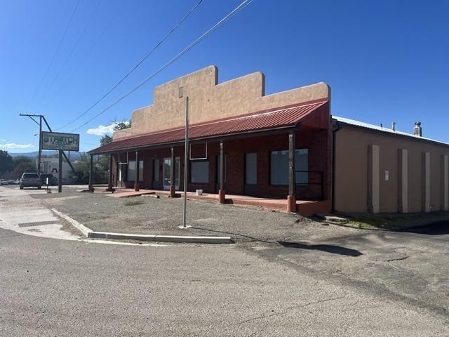 1605 S Highway 50 Property Photo 1