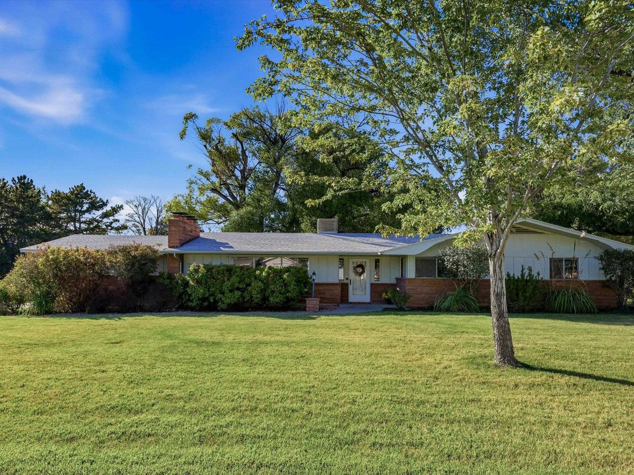 715 Daniel Drive Property Photo 1