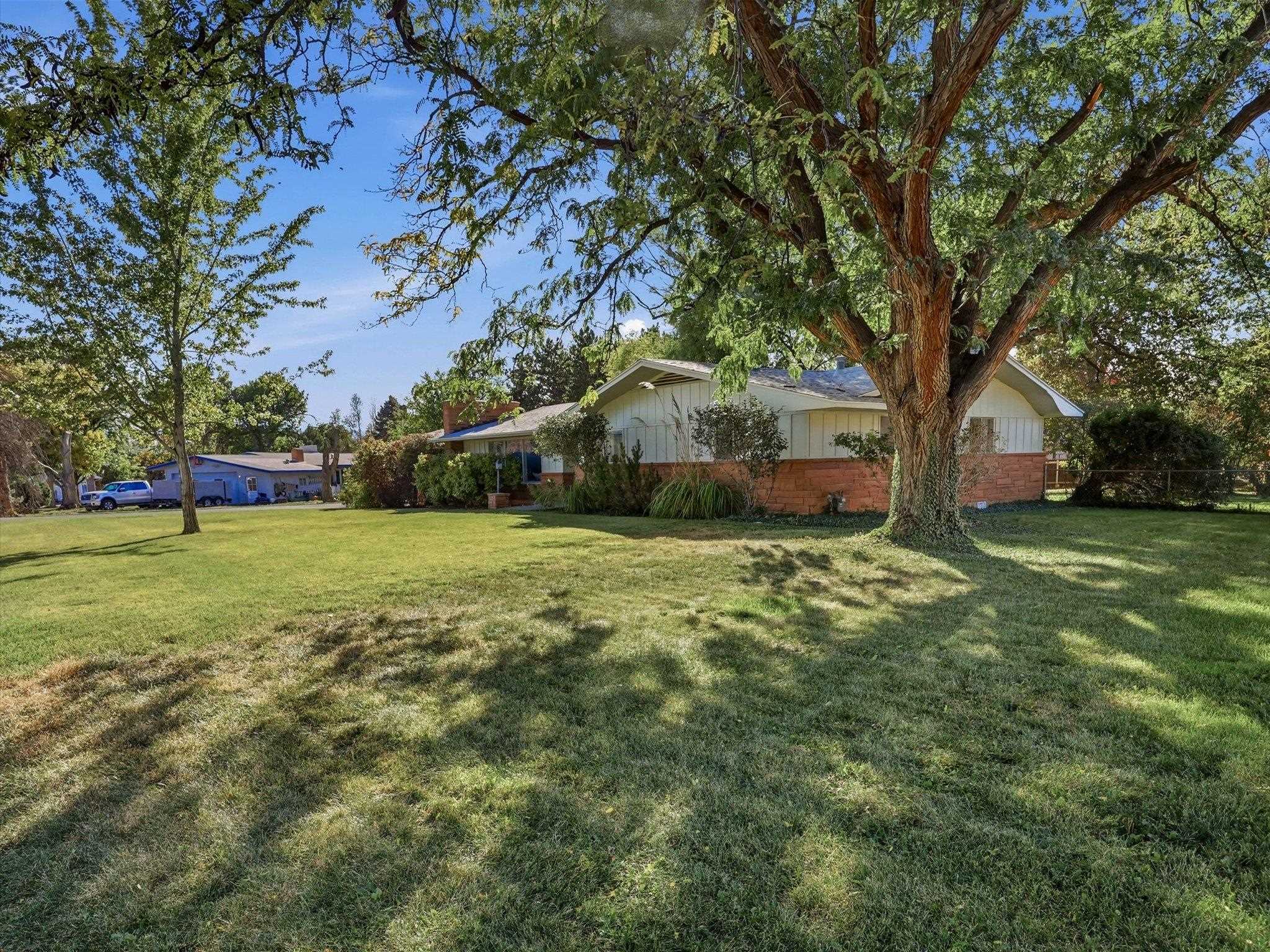 715 Daniel Drive Property Photo 3