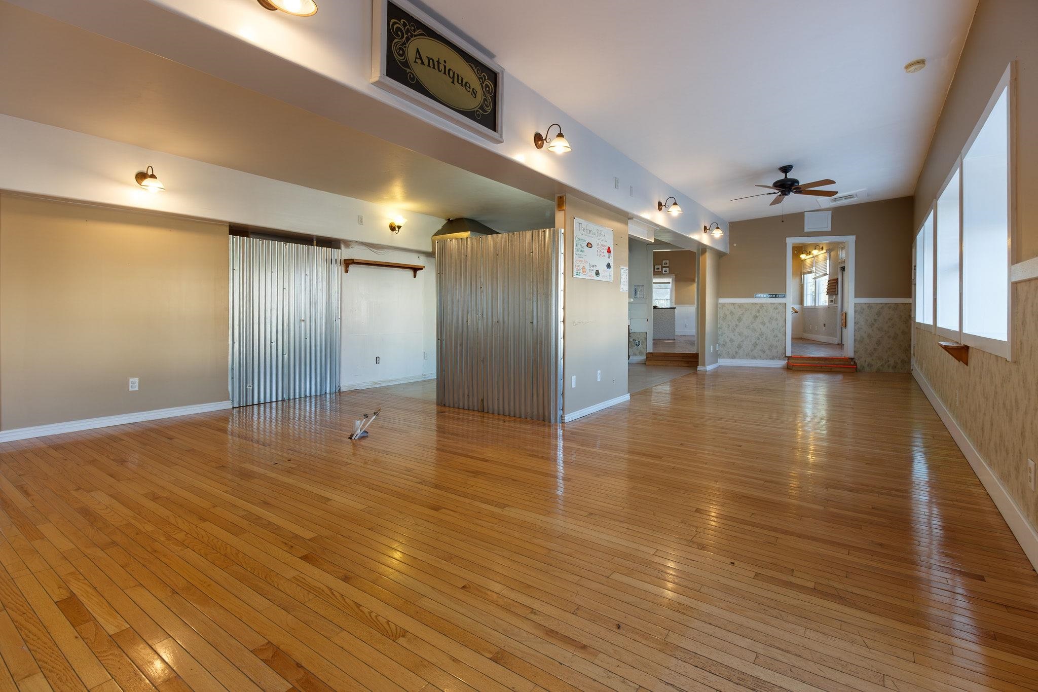 12991 Highway 65 Property Photo 23