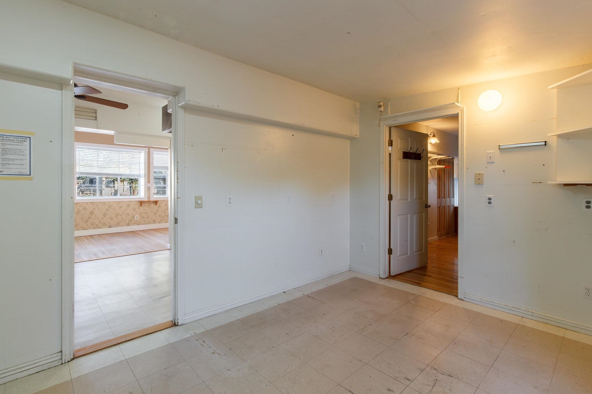 12991 Highway 65 Property Photo 28