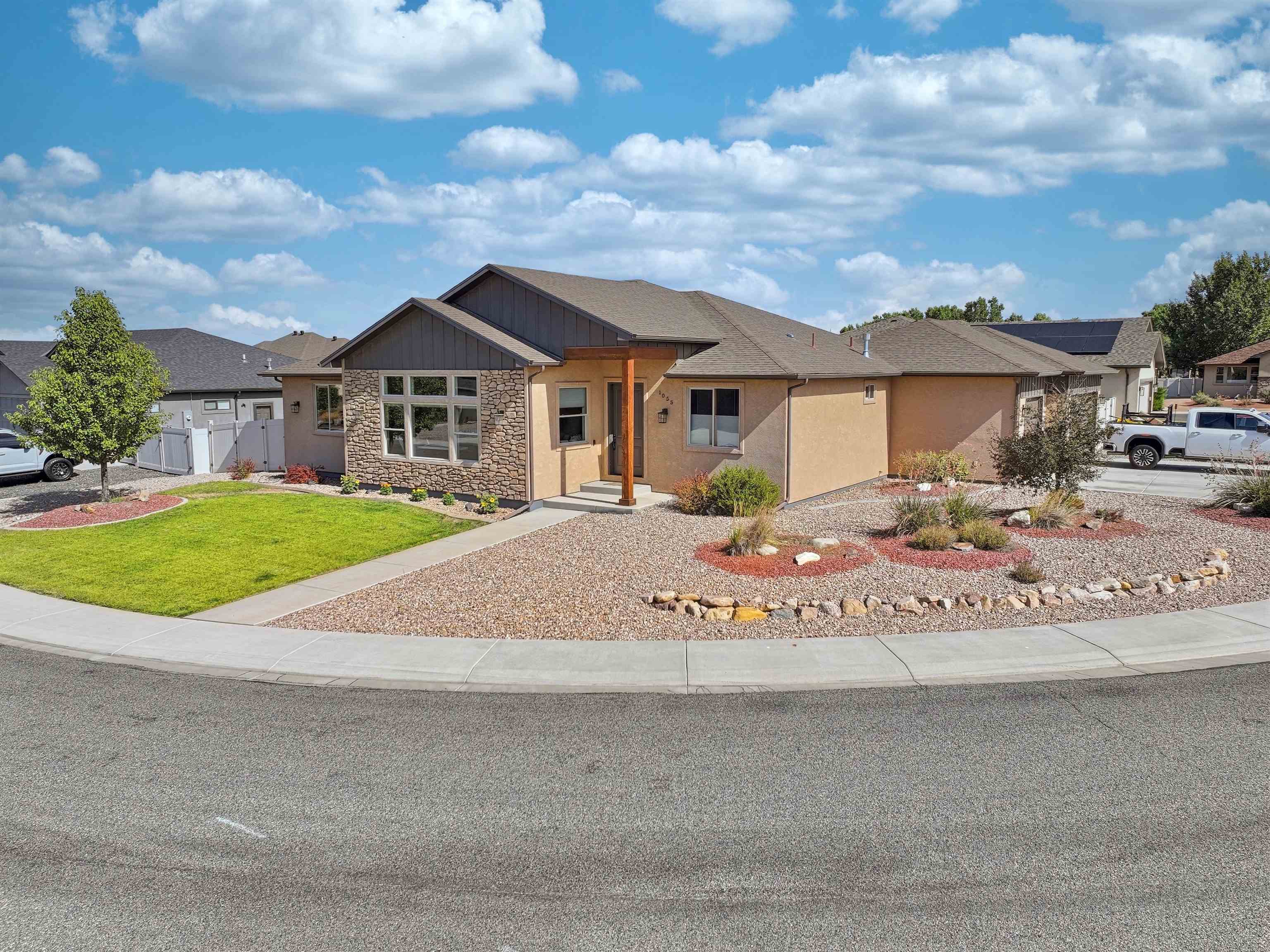 1055 Red Sky Road Property Photo 1