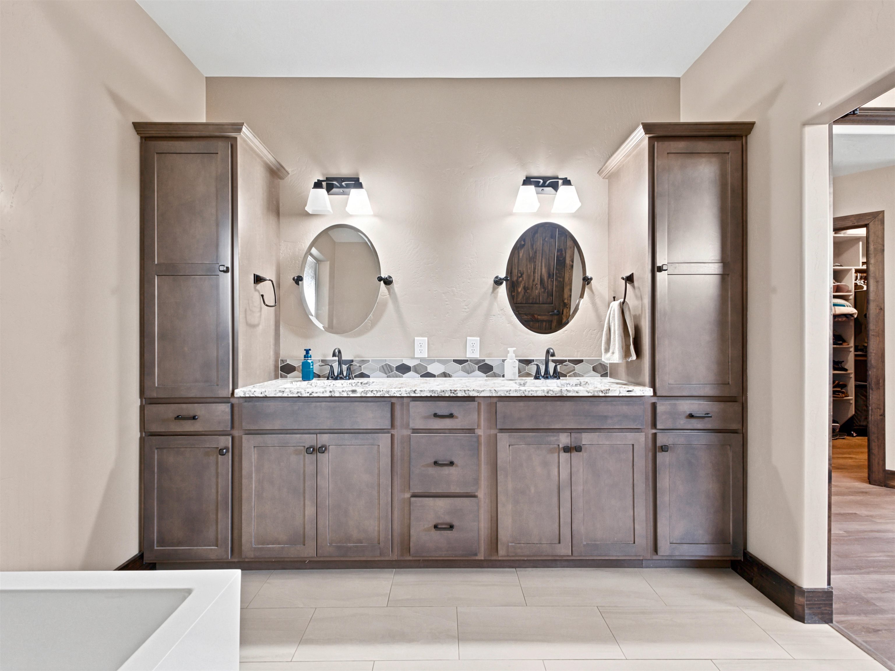 1055 Red Sky Road Property Photo 15