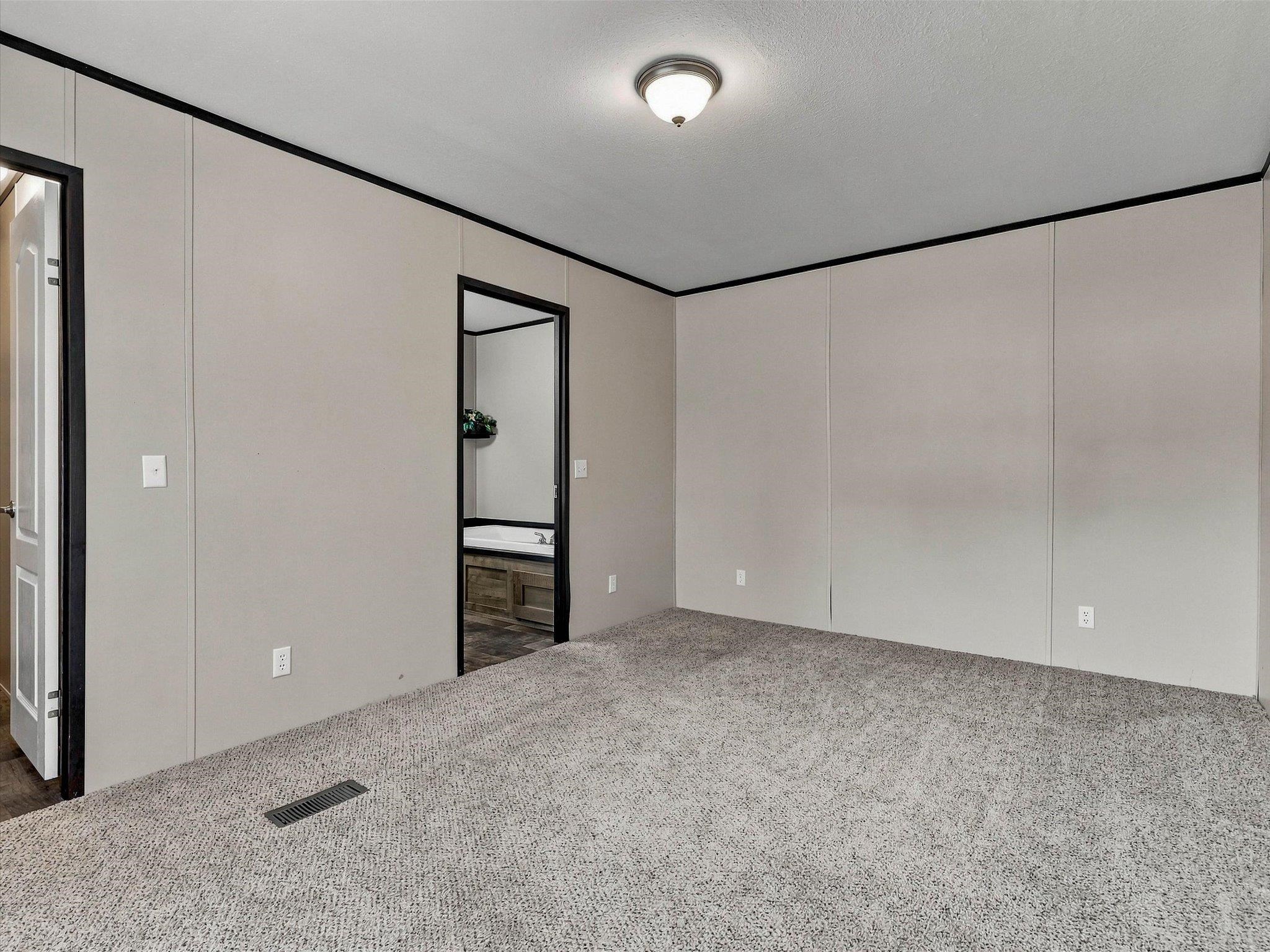 62880 Lasalle Road Property Photo 8